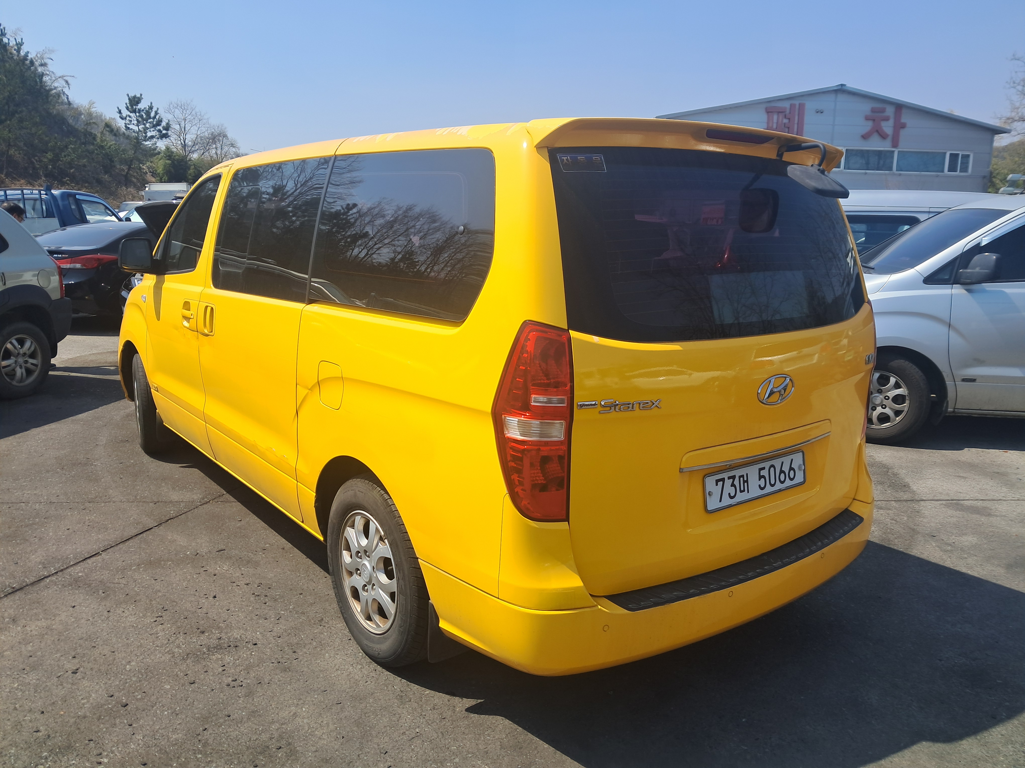 2009 Hyundai Grand Starex