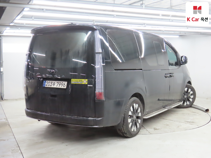 2025 Hyundai STARIA