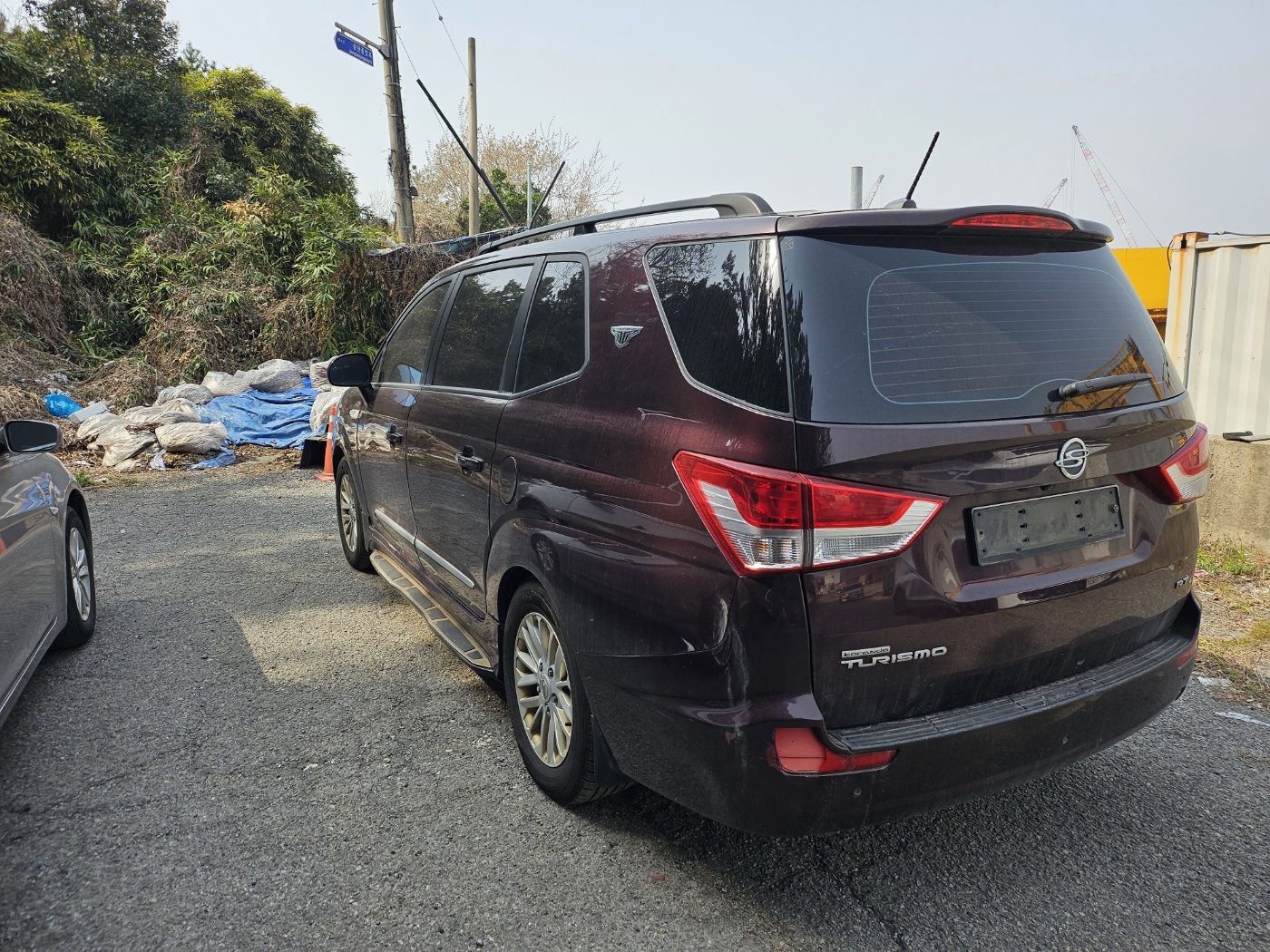 2014 KGM (Ssangyong) Korando Turismo