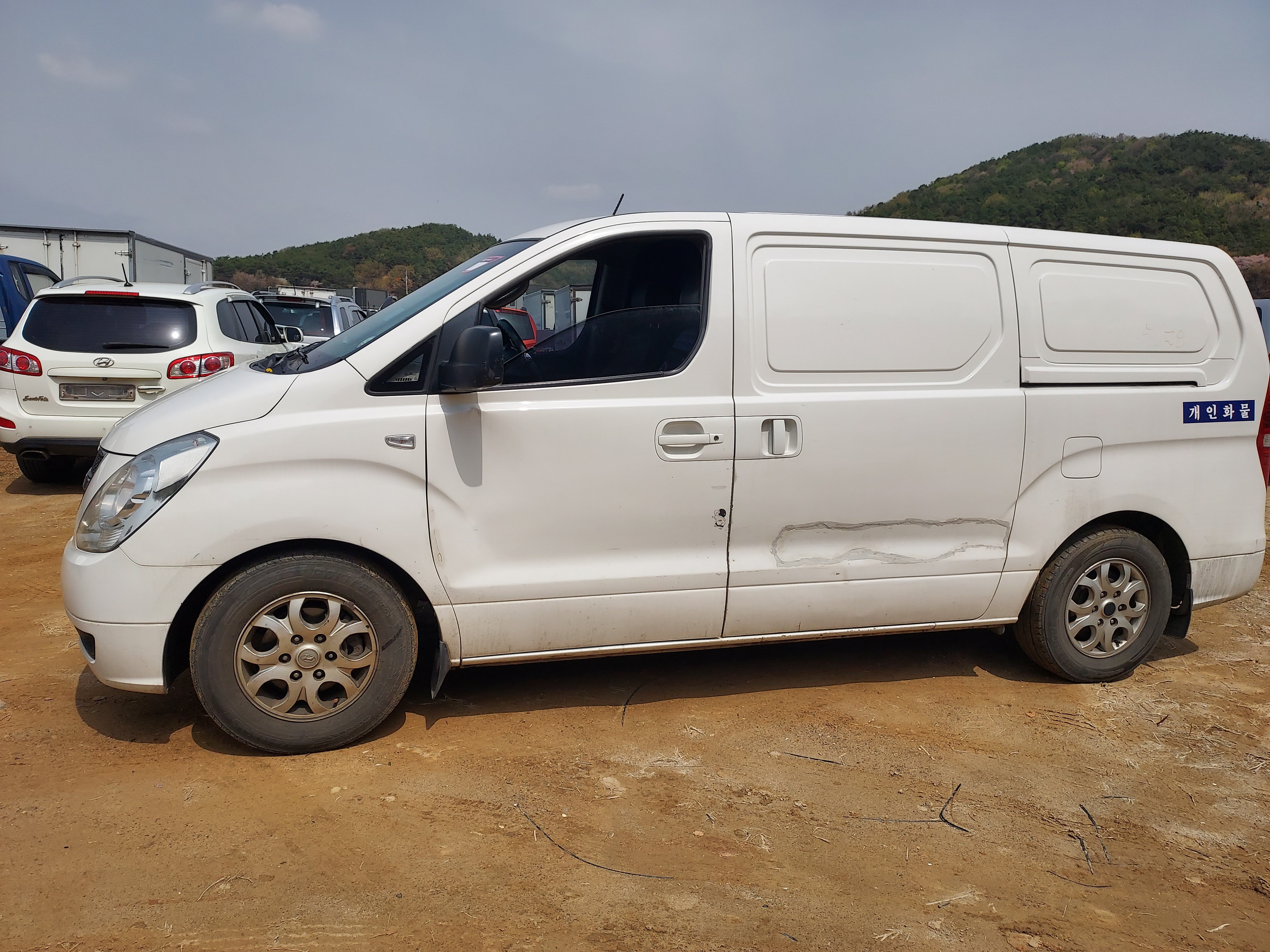2015 Hyundai Grand Starex