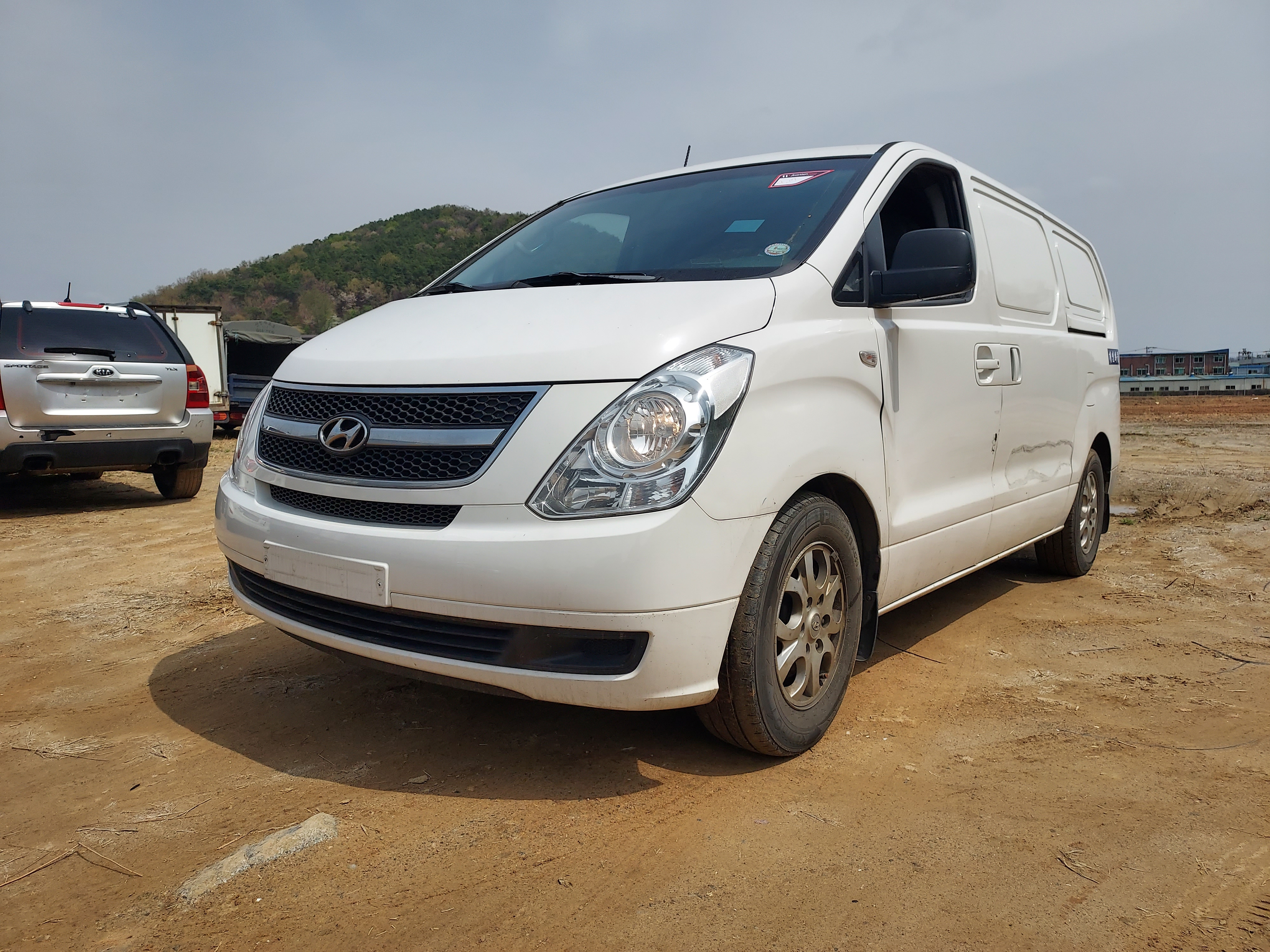 2015 Hyundai Grand Starex