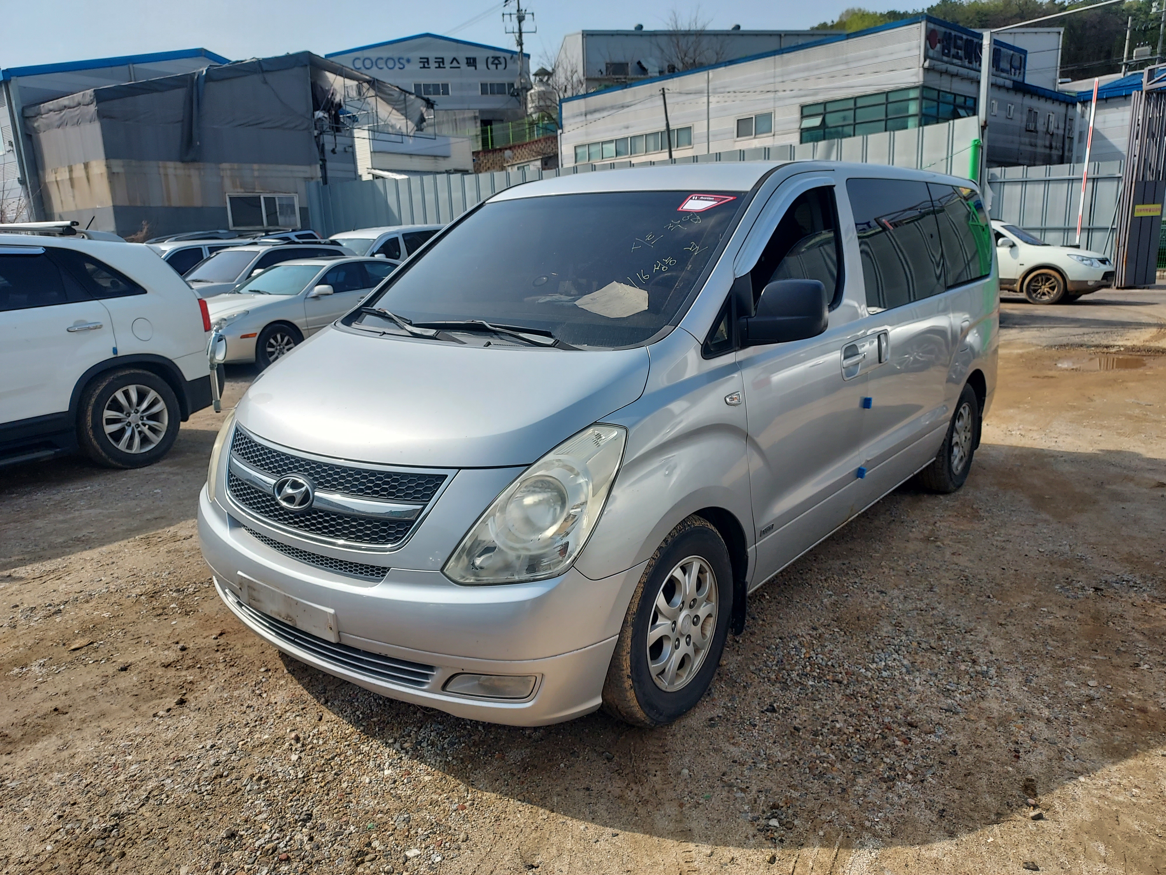 2009 Hyundai Grand Starex