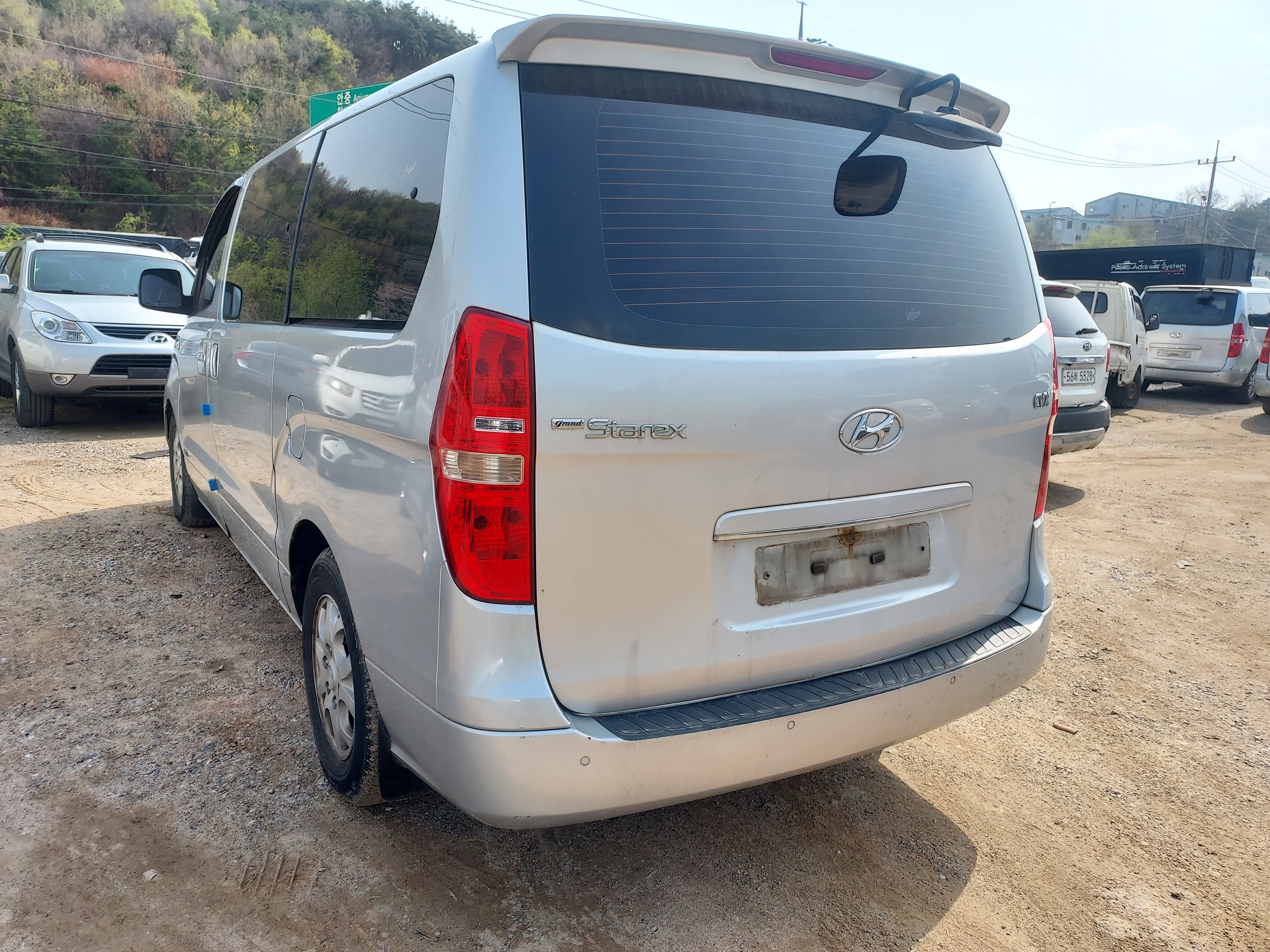 2009 Hyundai Grand Starex