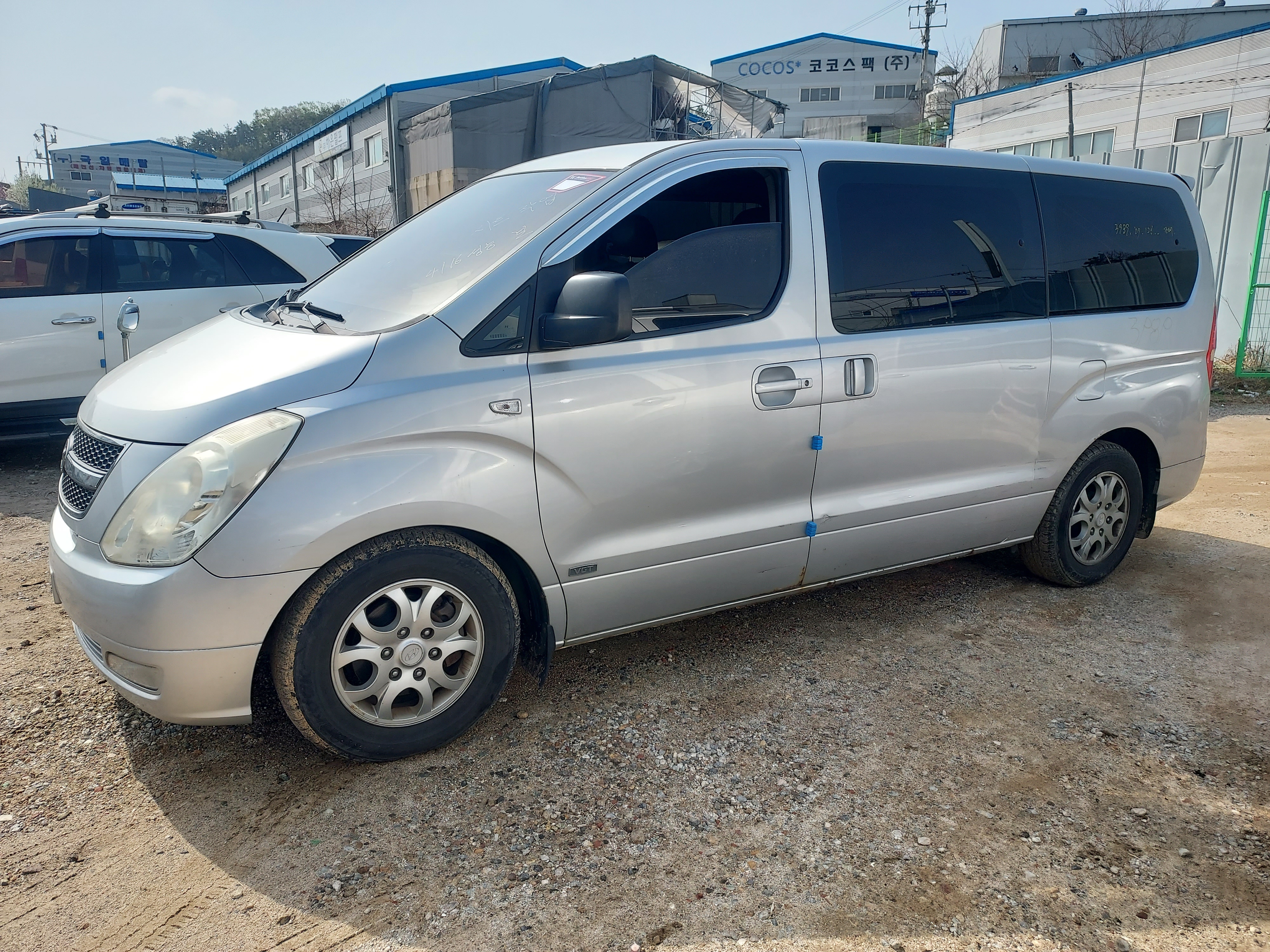 2009 Hyundai Grand Starex
