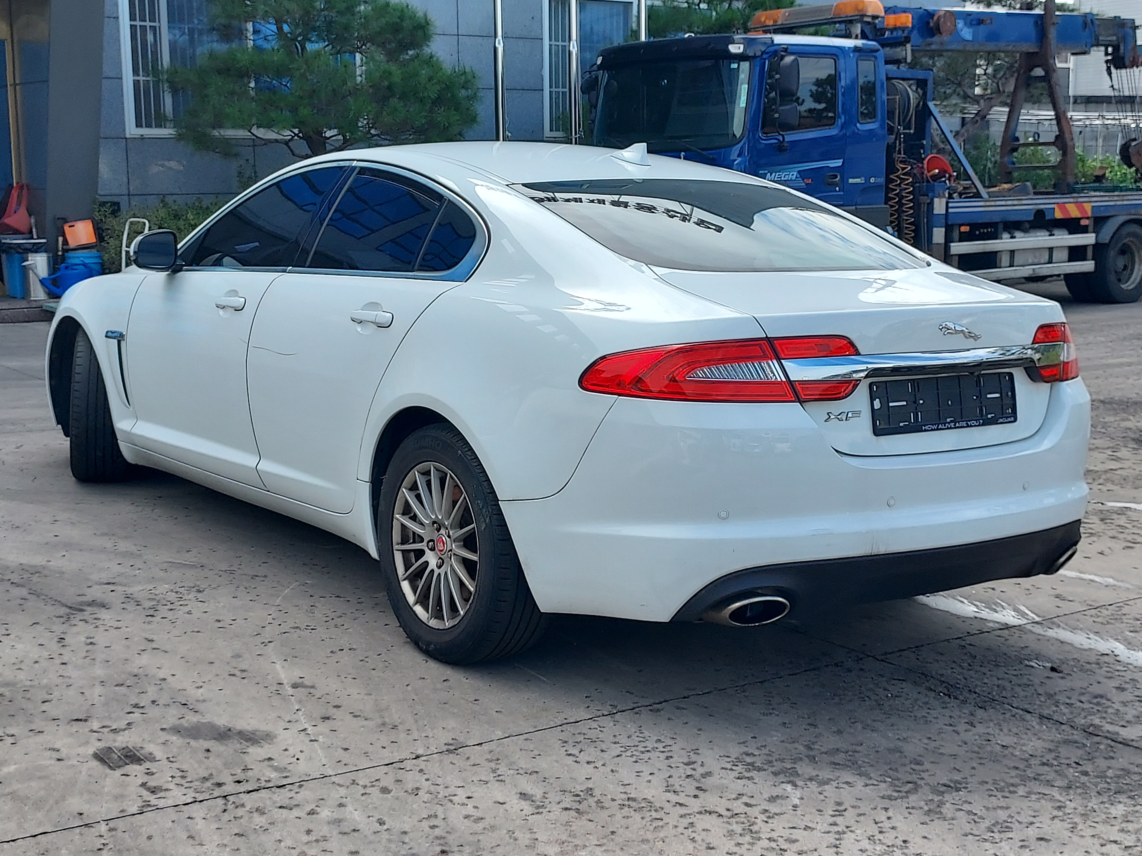 2014 Jaguar New XF