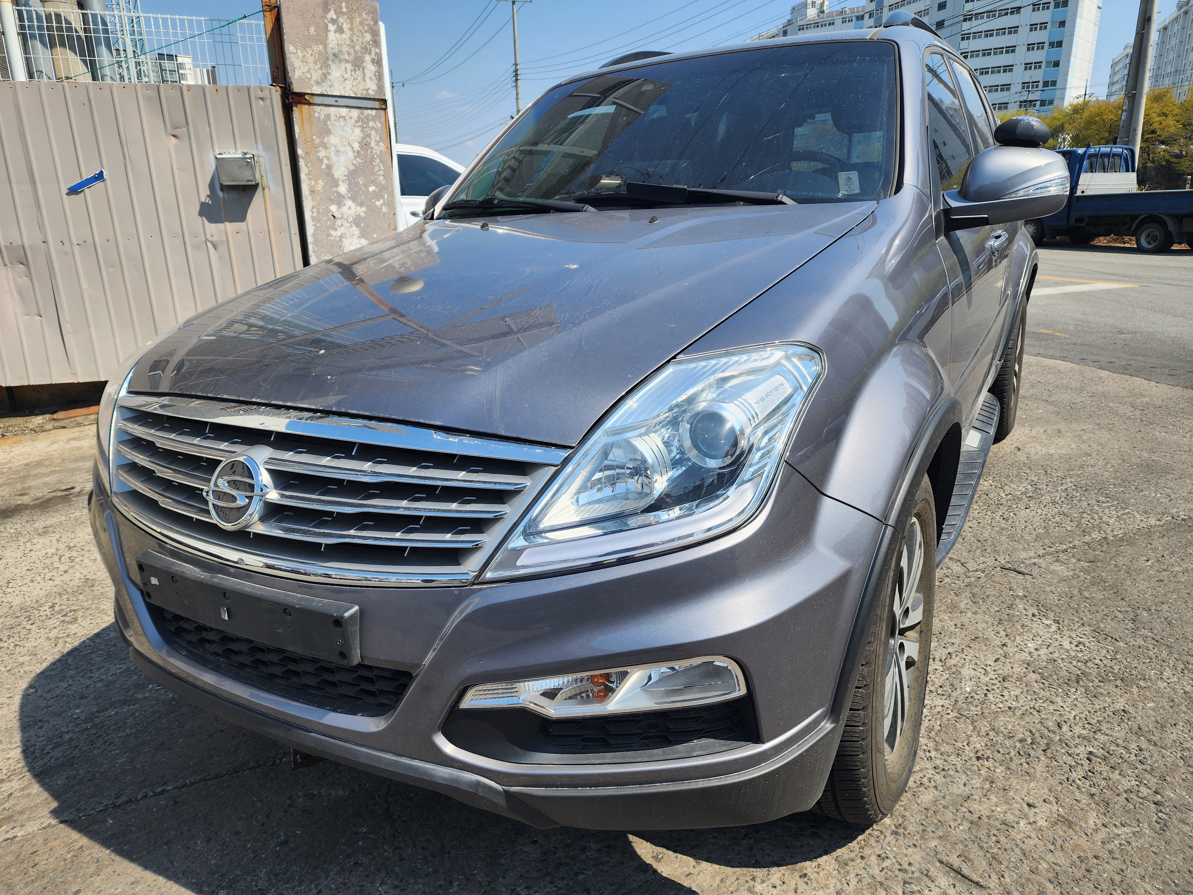 2015 KGM (Ssangyong) Rexton W