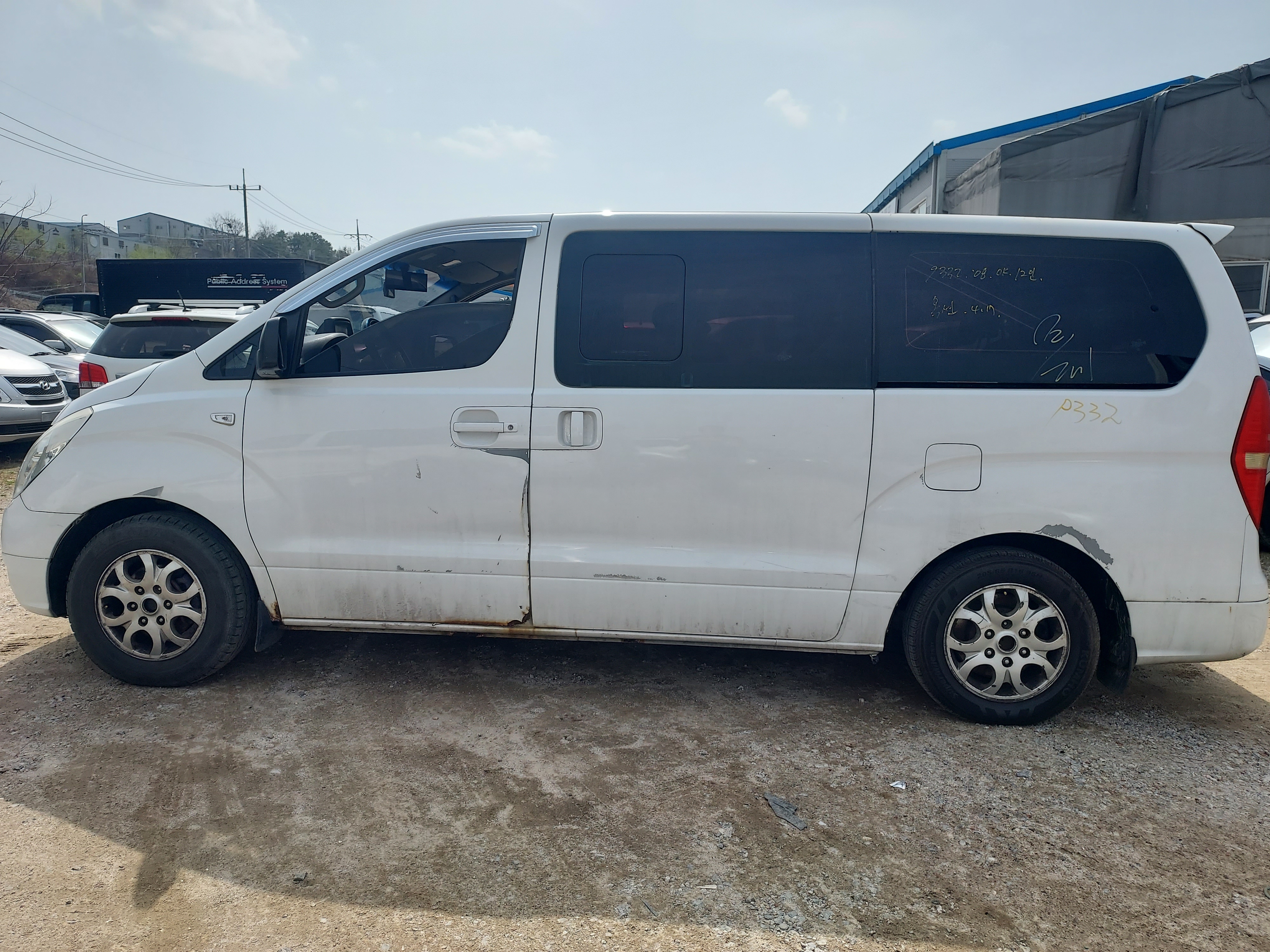 2008 Hyundai Grand Starex