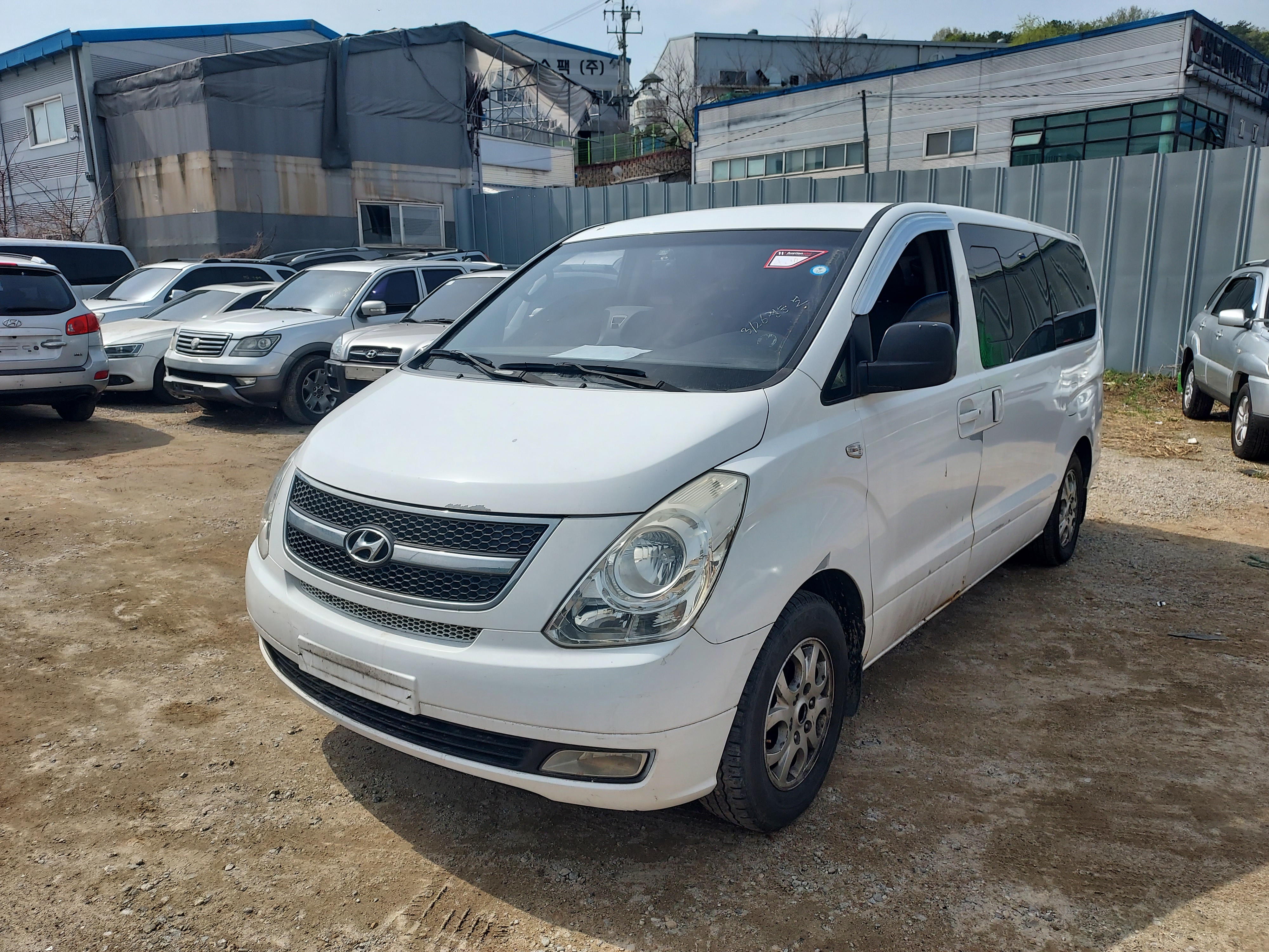 2008 Hyundai Grand Starex