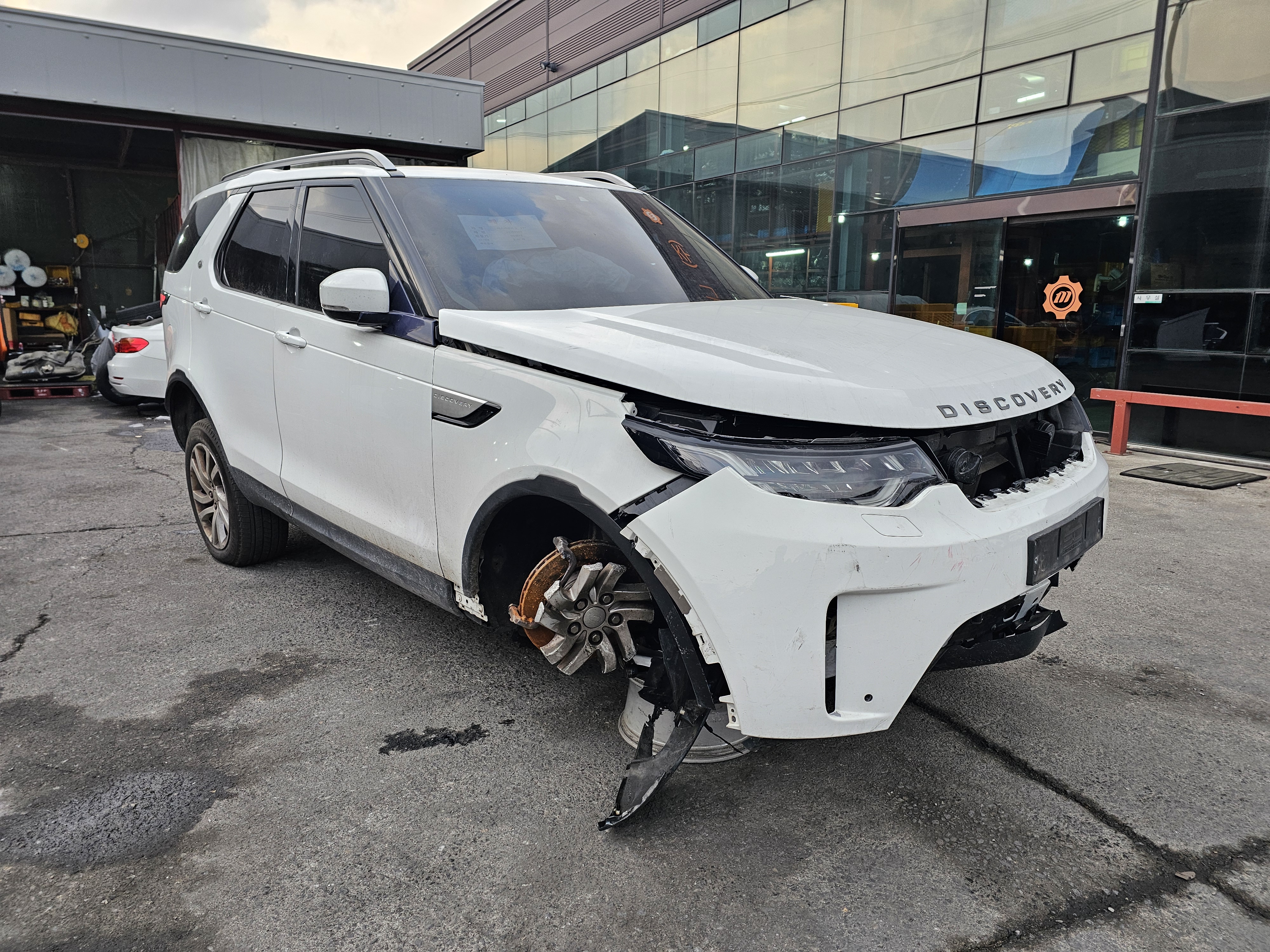 2017 Land Rover Discovery 5