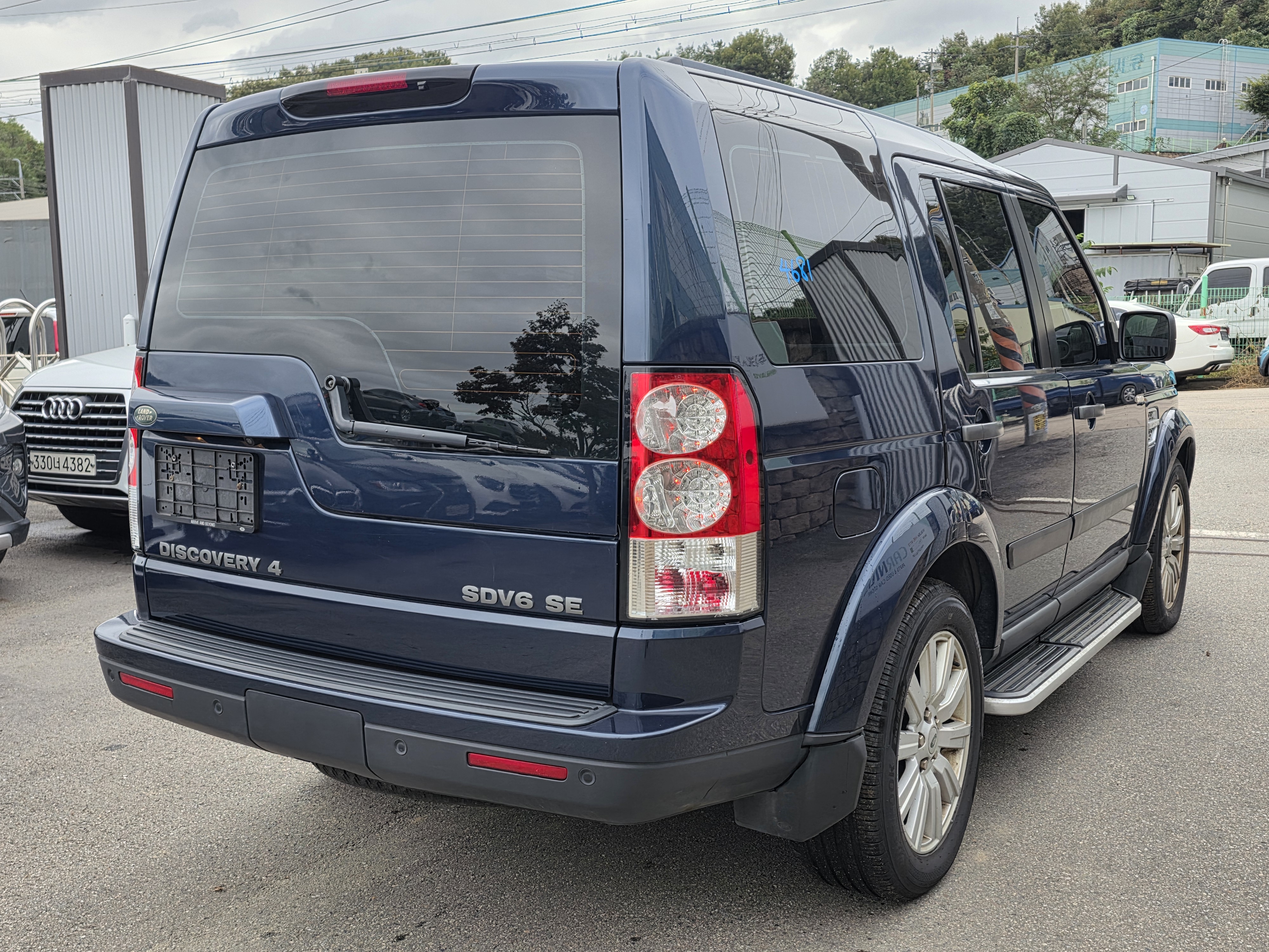 2013 Land Rover Discovery 4