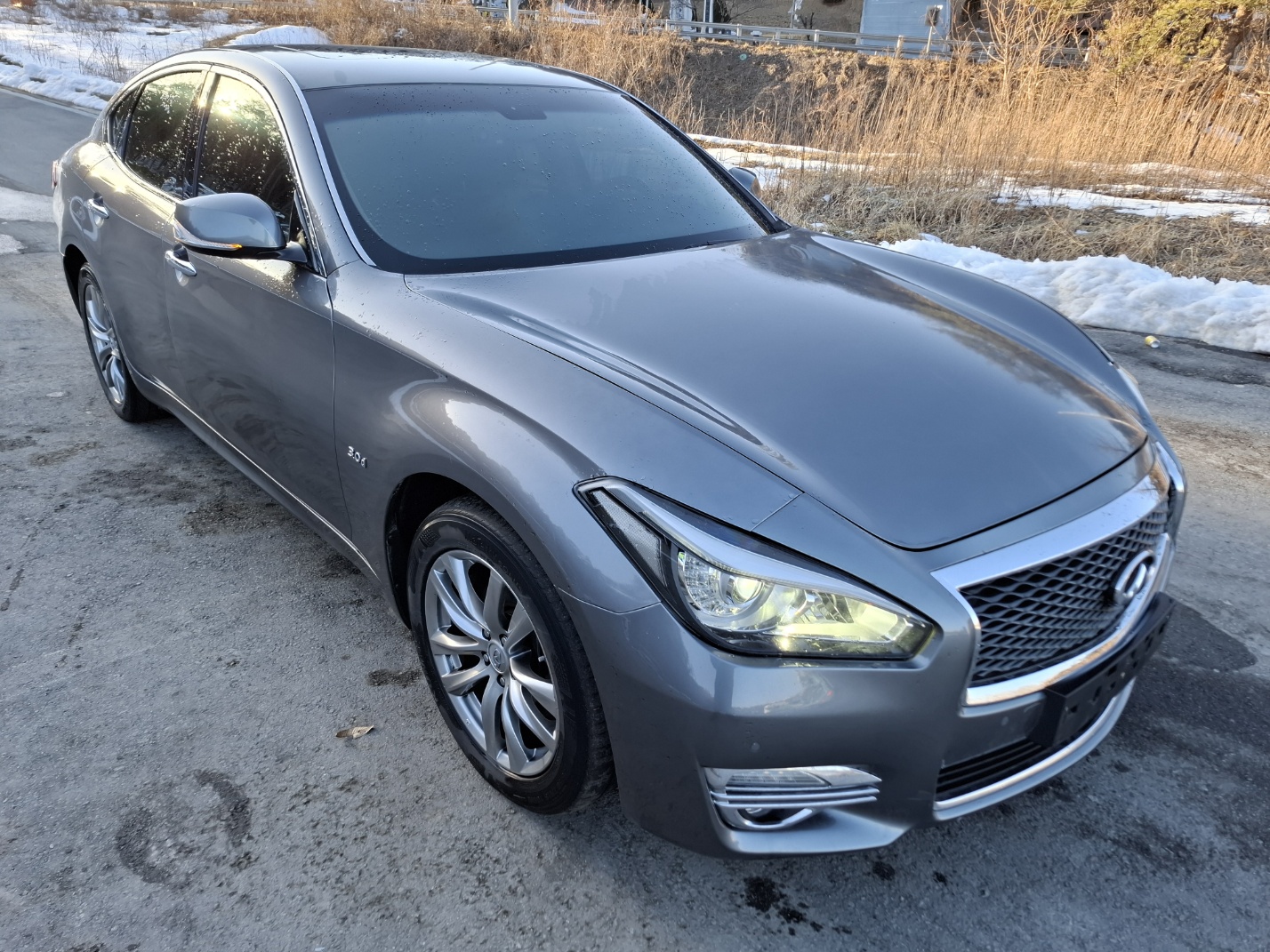2015 Infiniti Q70
