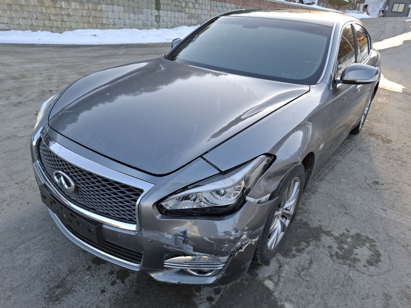 2015 Infiniti Q70