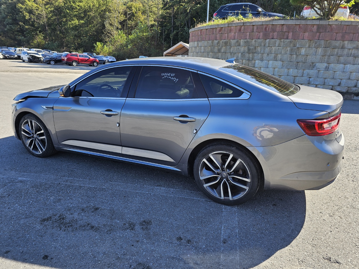 2016 Renault SM6