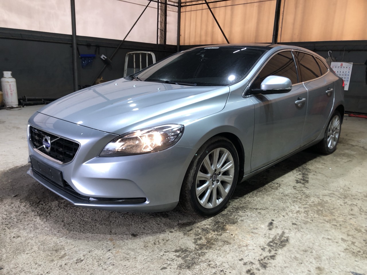 2015 Volvo V40