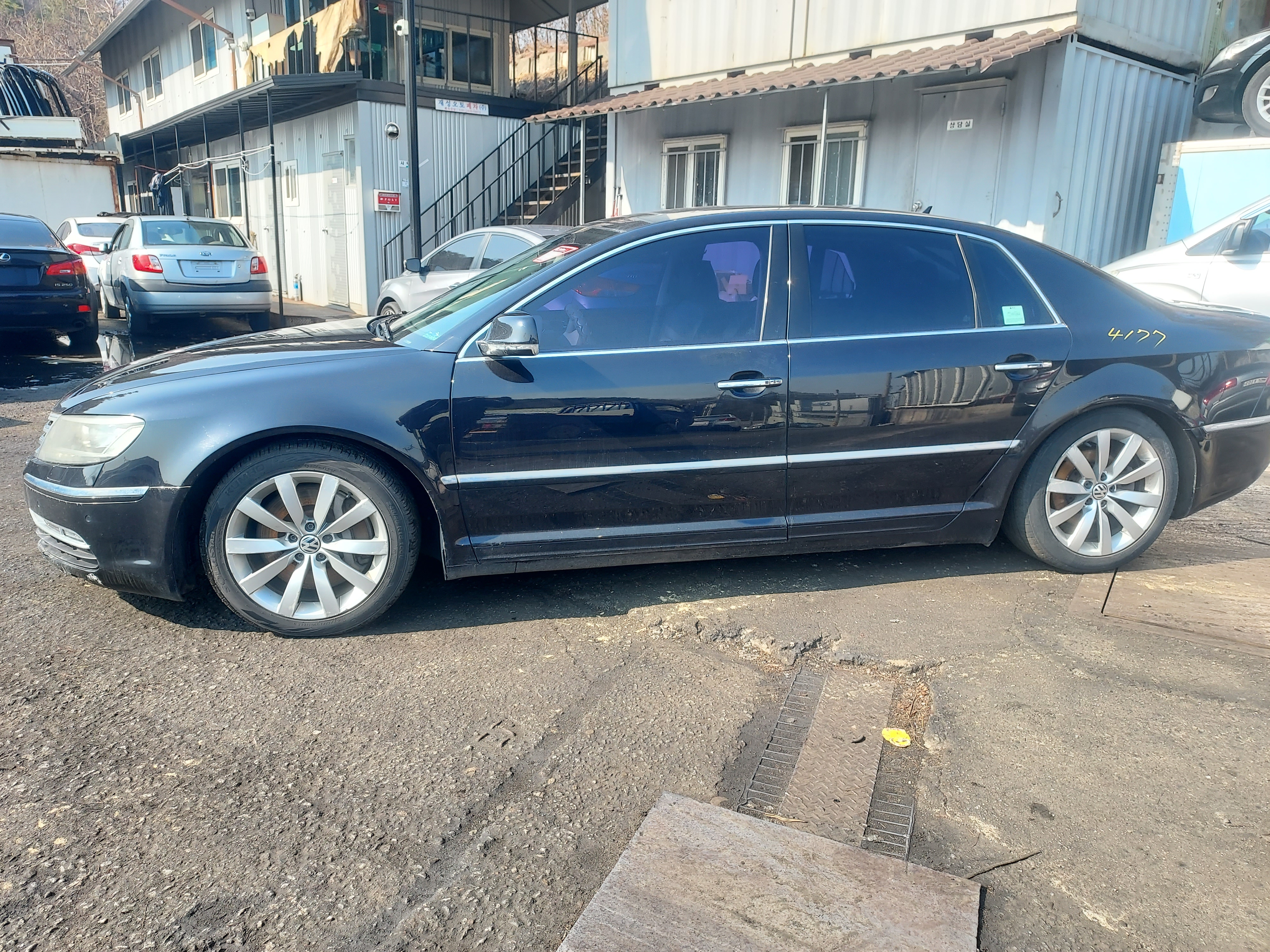 2013 Volkswagen Phaeton