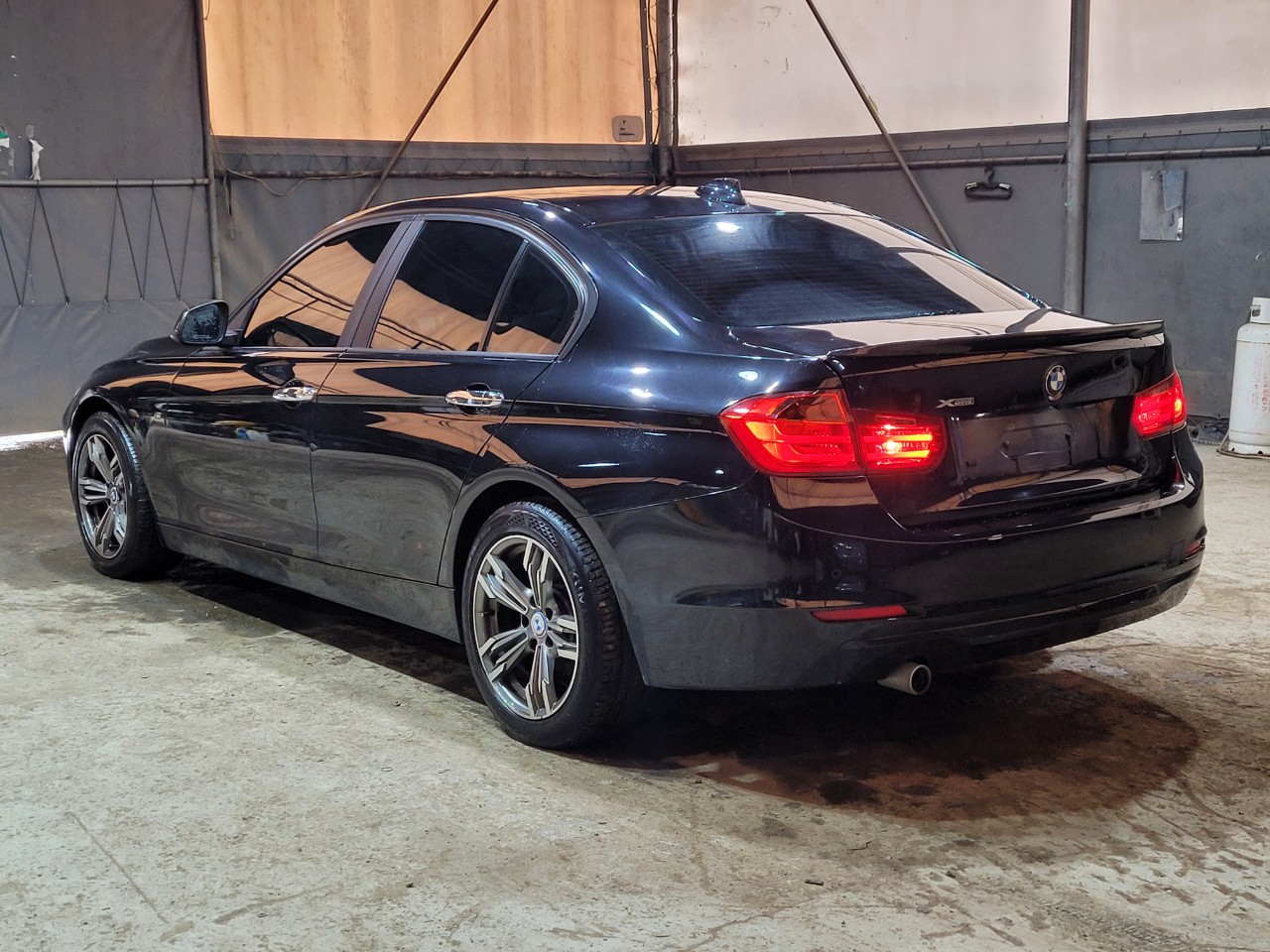 2014 BMW 3 Series (F30)