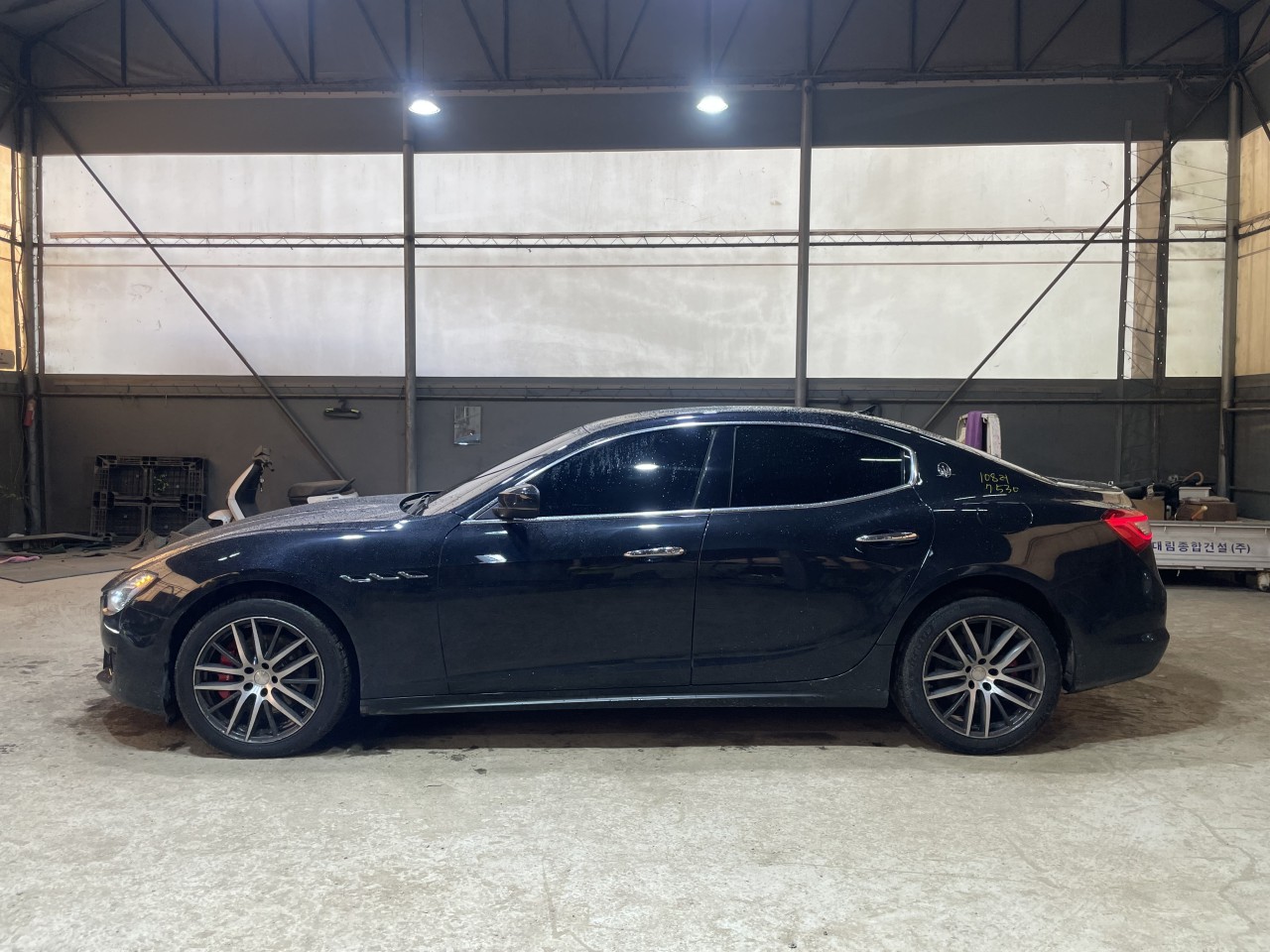 2018 Maserati Ghibli