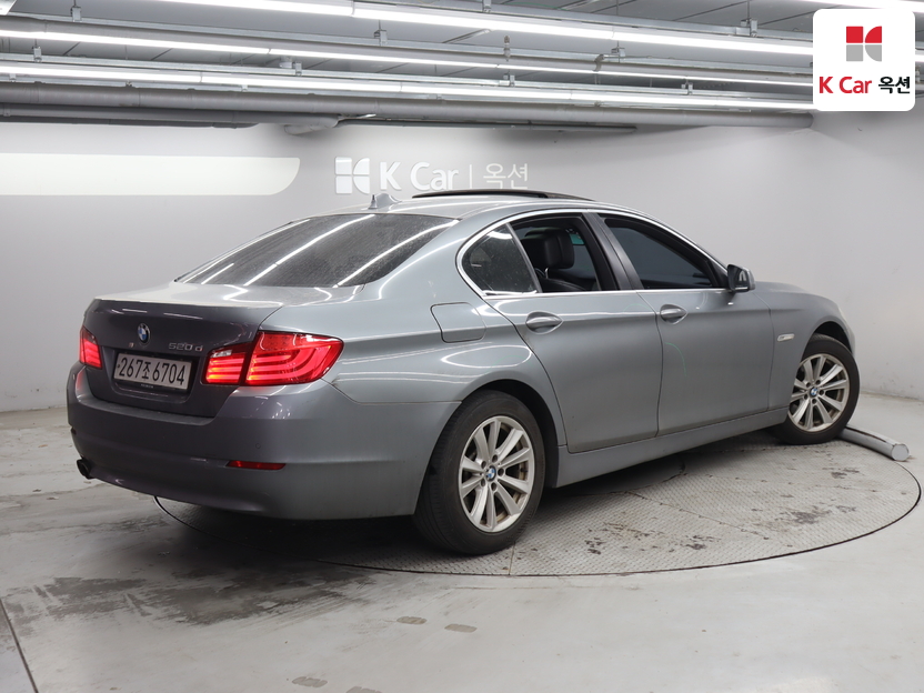 2011 BMW 5 Series (F10)