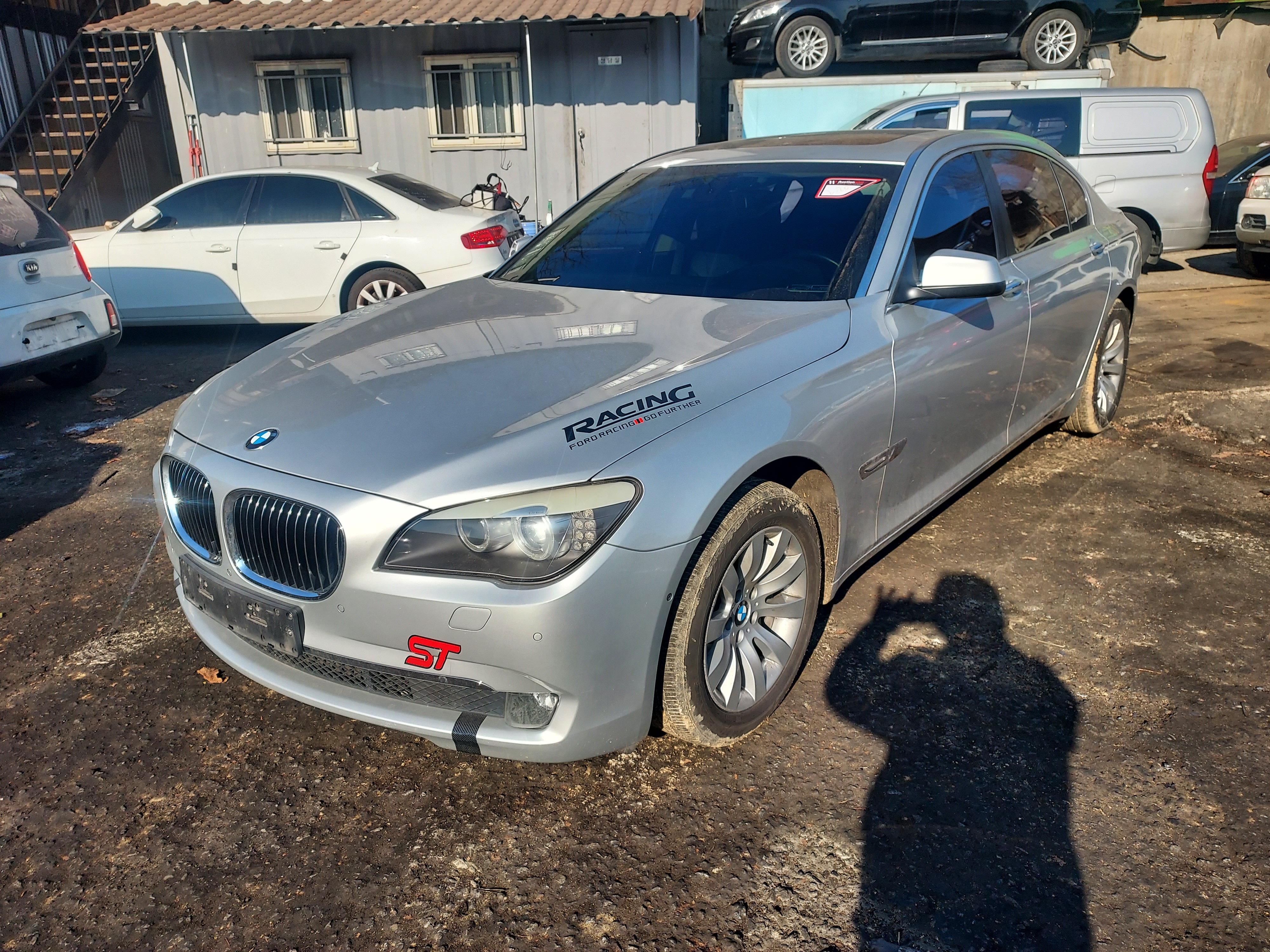 2010 BMW 7 Series (F01)