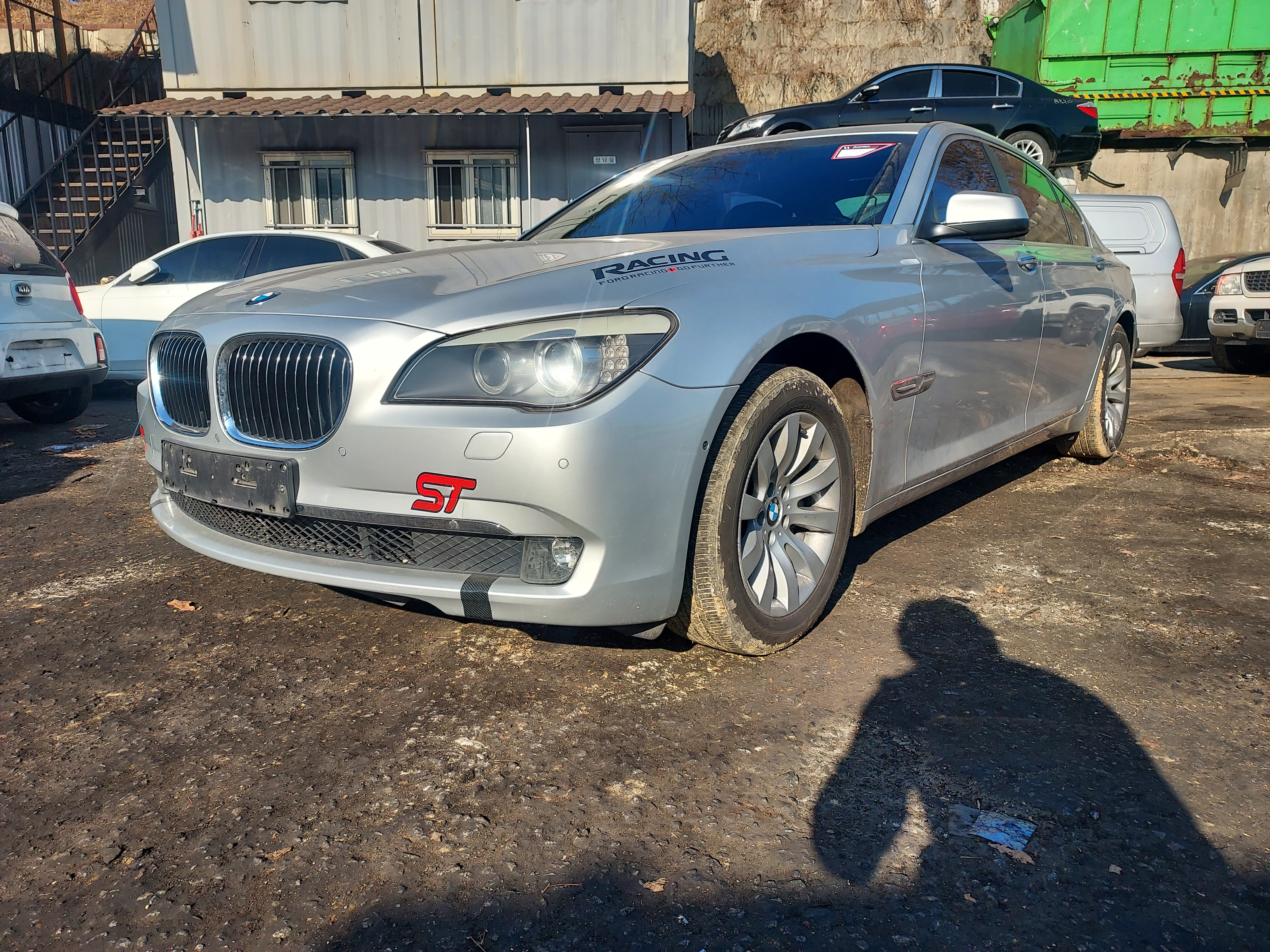2010 BMW 7 Series (F01)