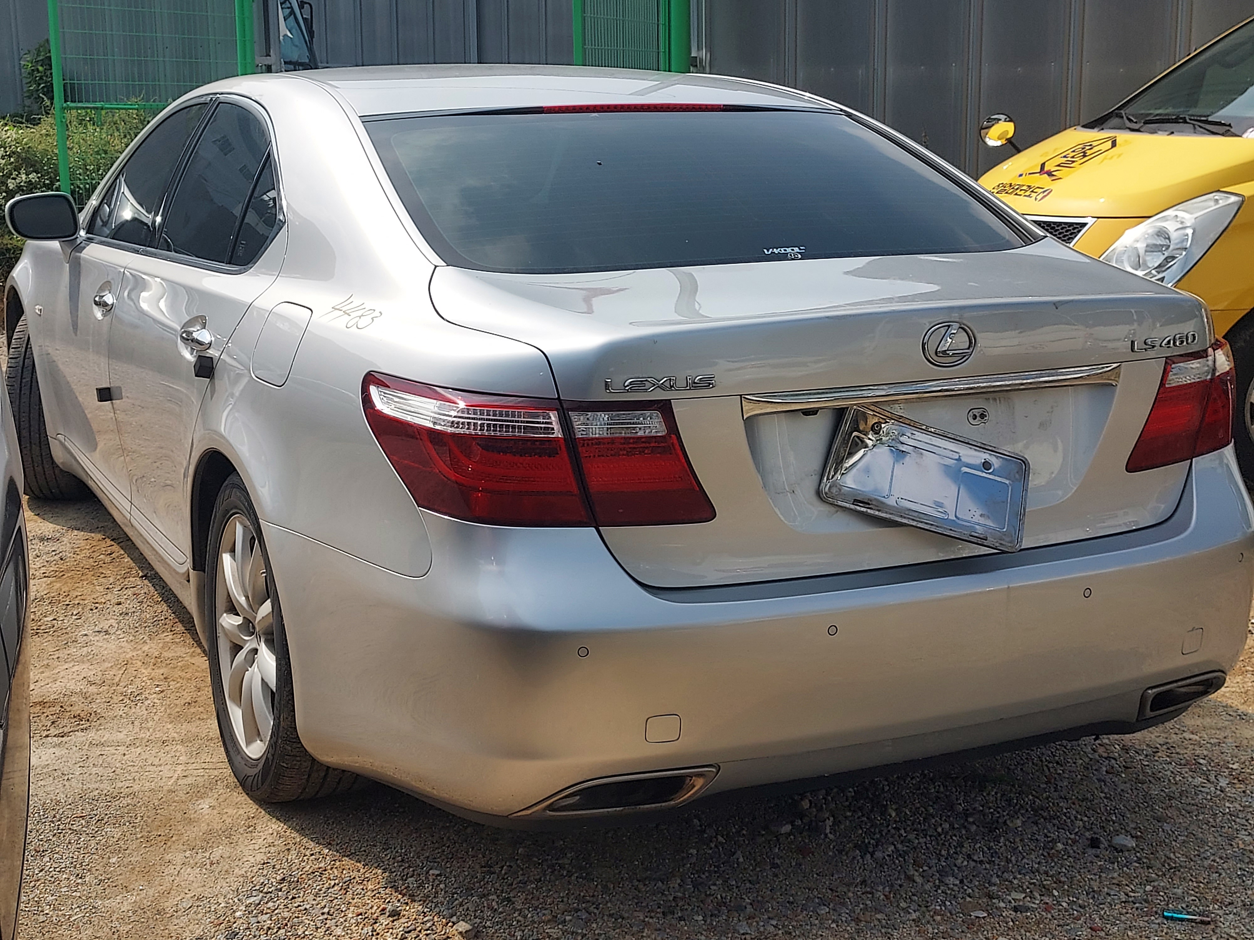 2007 Lexus LS460