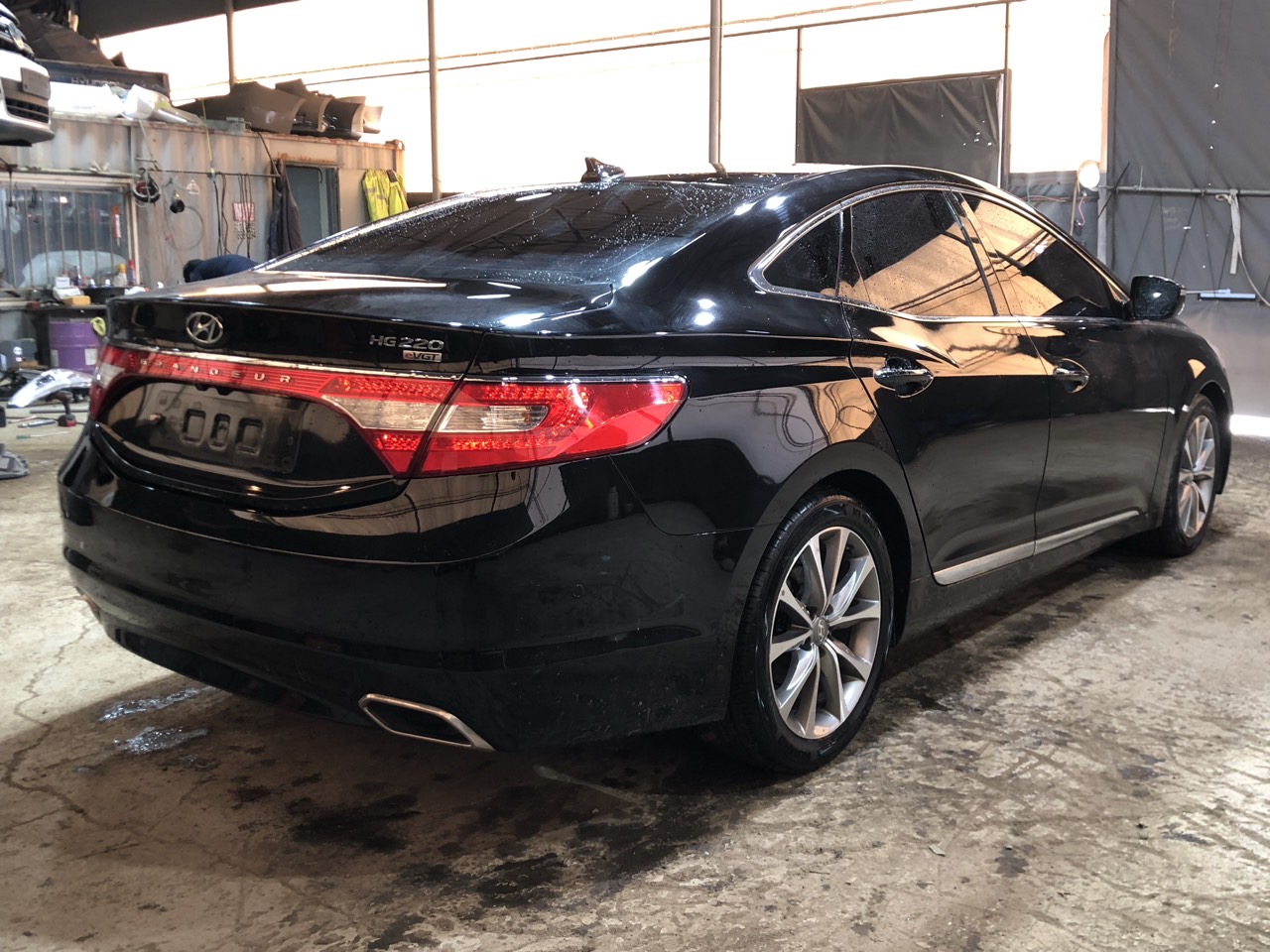 2016 Hyundai Grandeur HG