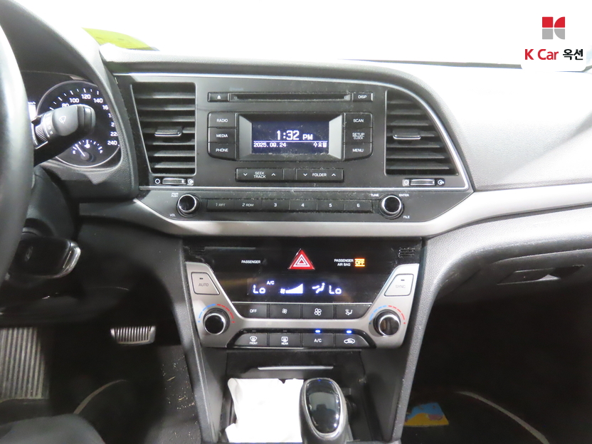 2016 Hyundai Avante AD