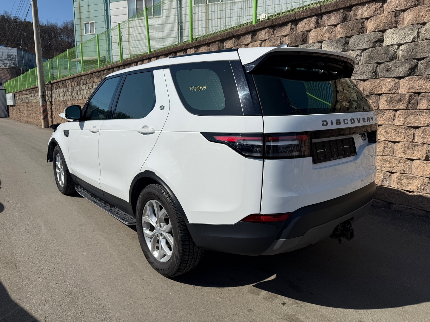 2018 Land Rover Discovery 5