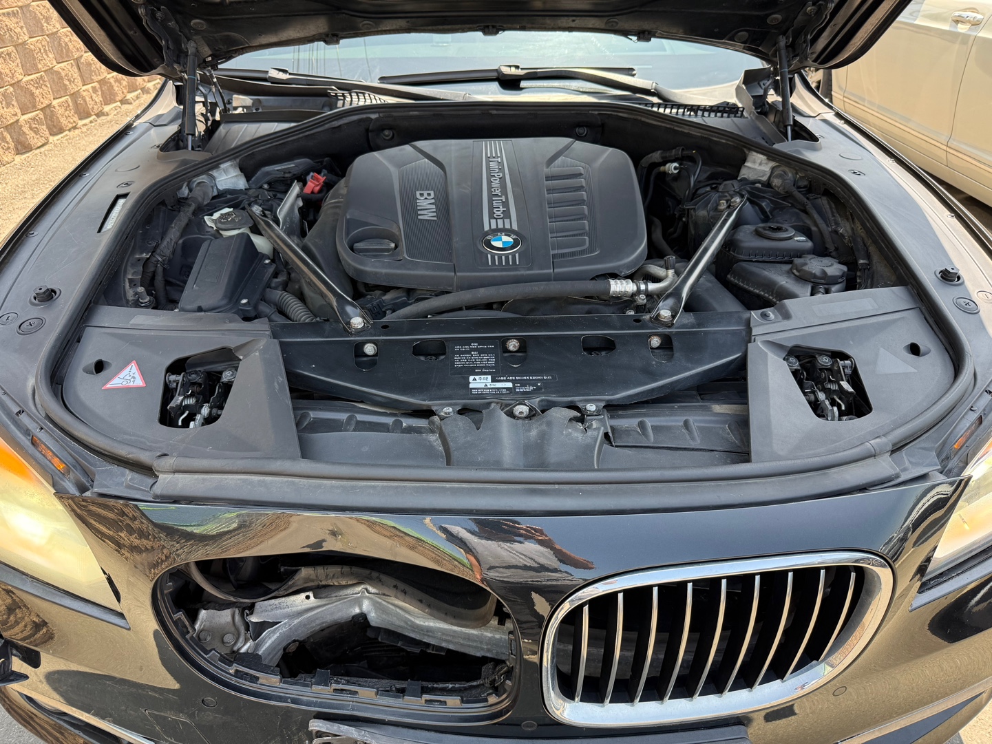 2013 BMW 7 Series (F01)