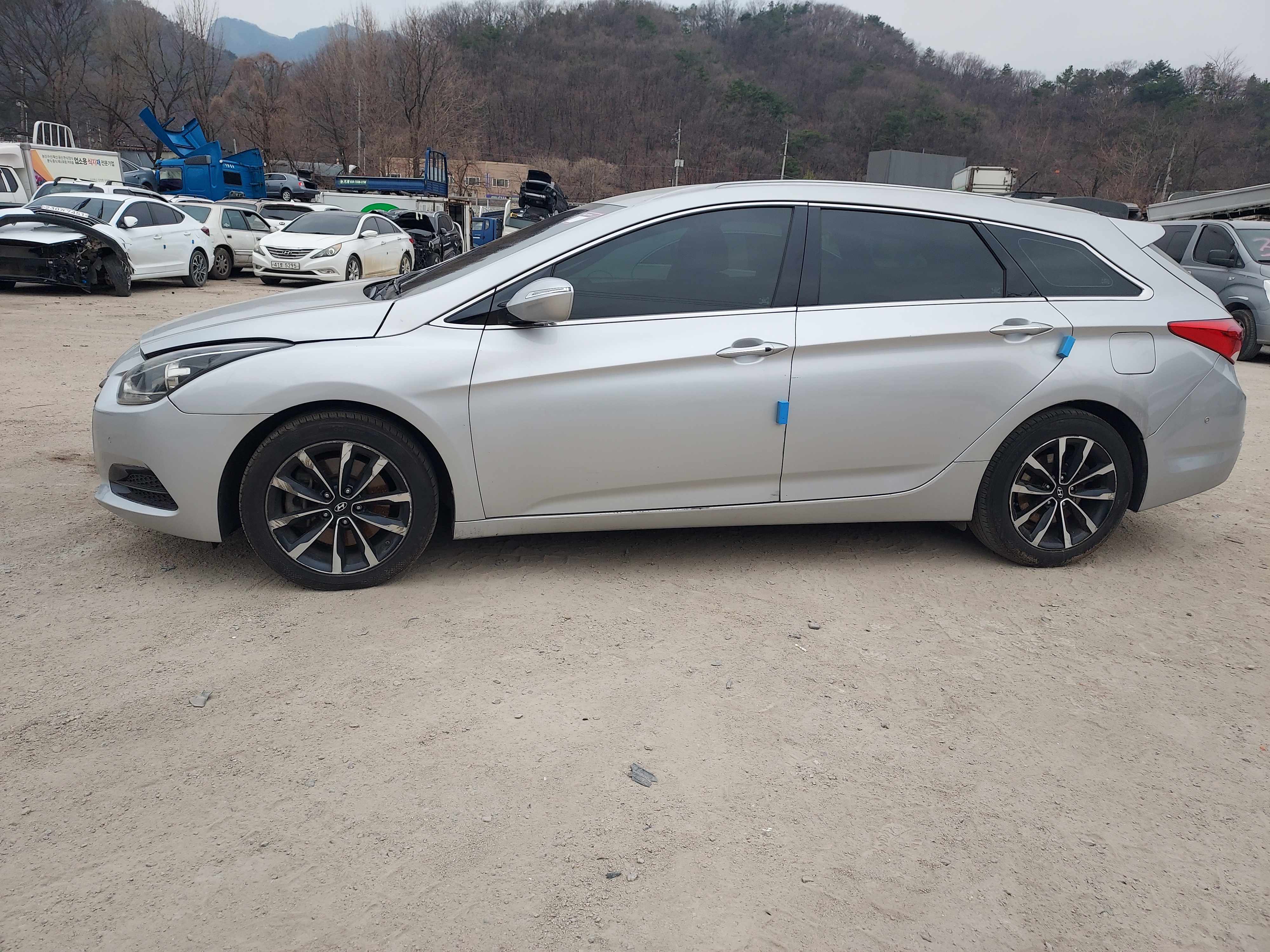 2017 Hyundai The New i40