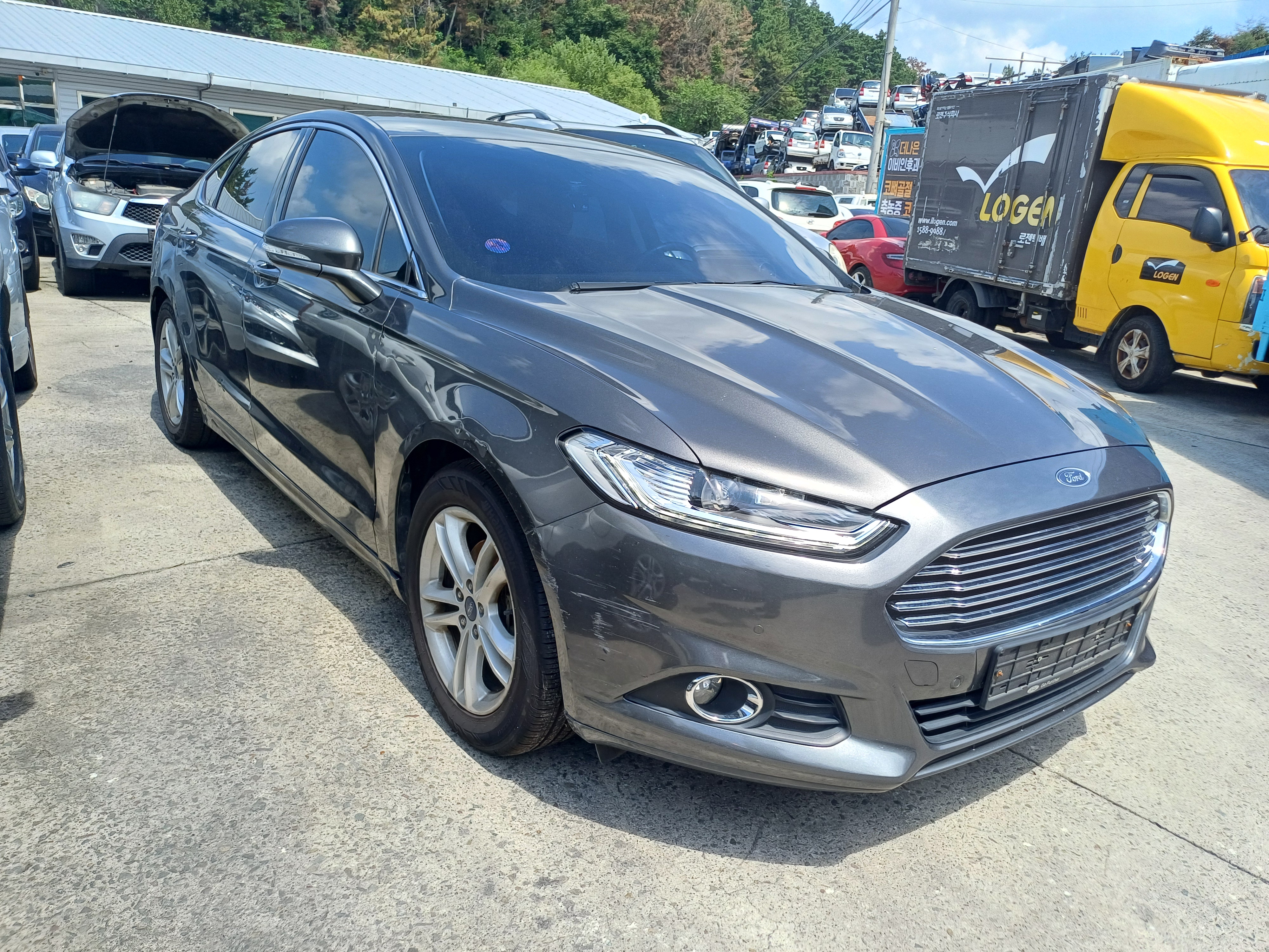 2016 Ford Mondeo