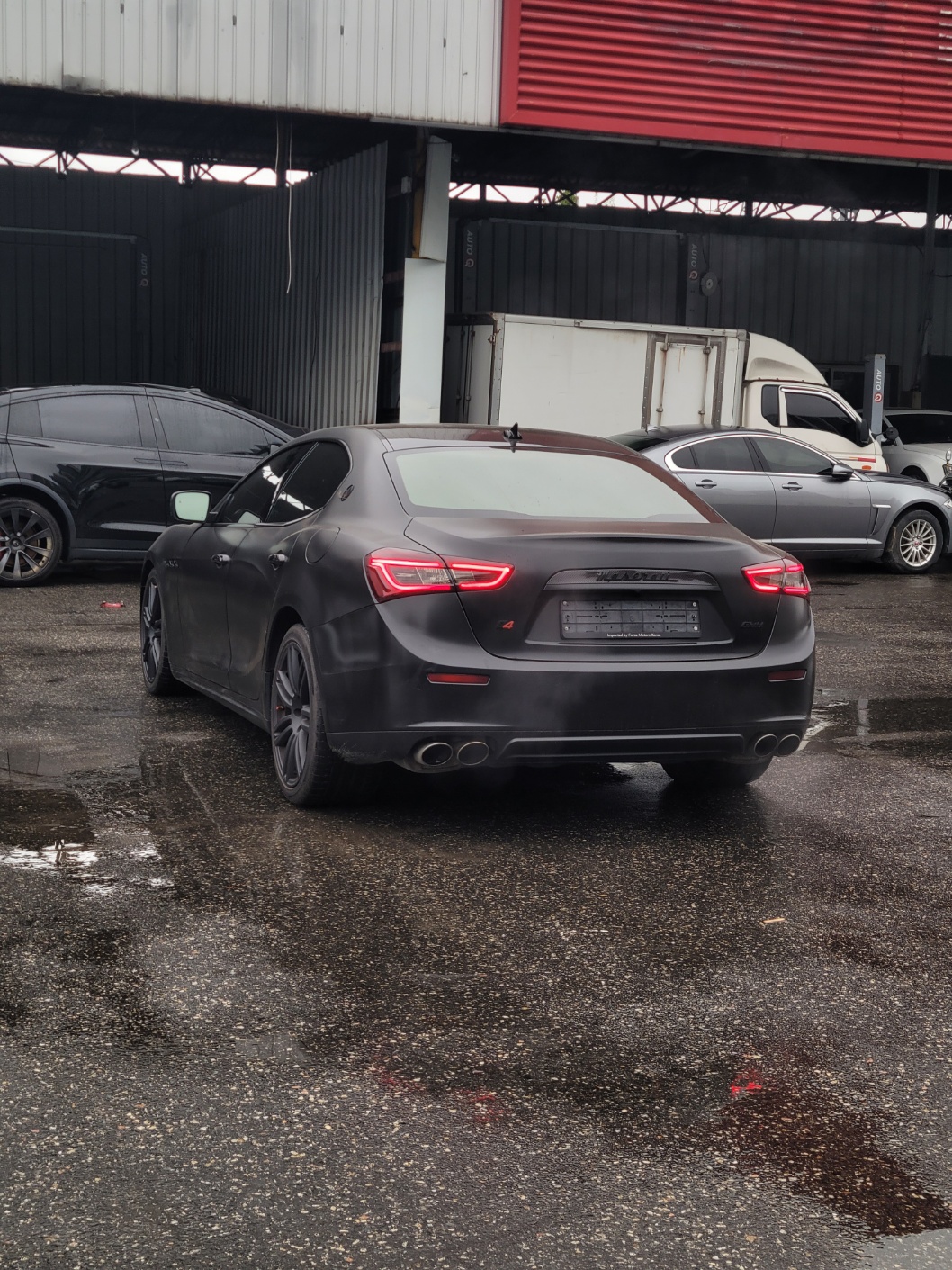 2016 Maserati Ghibli