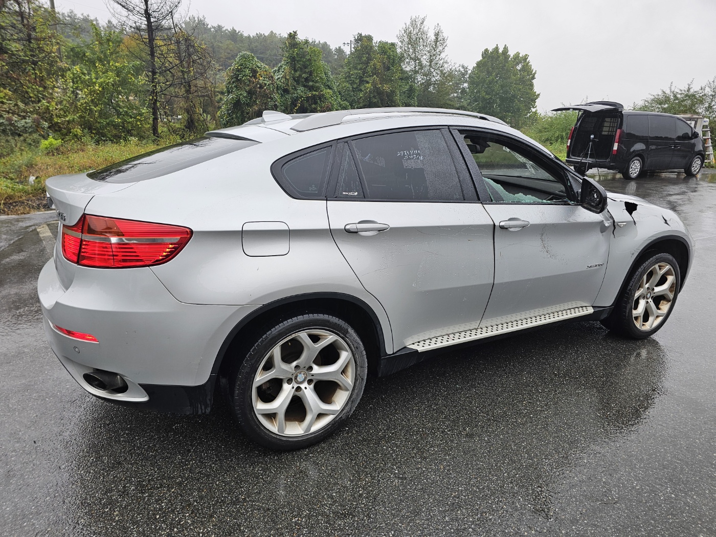 2011 BMW X6 (E71)