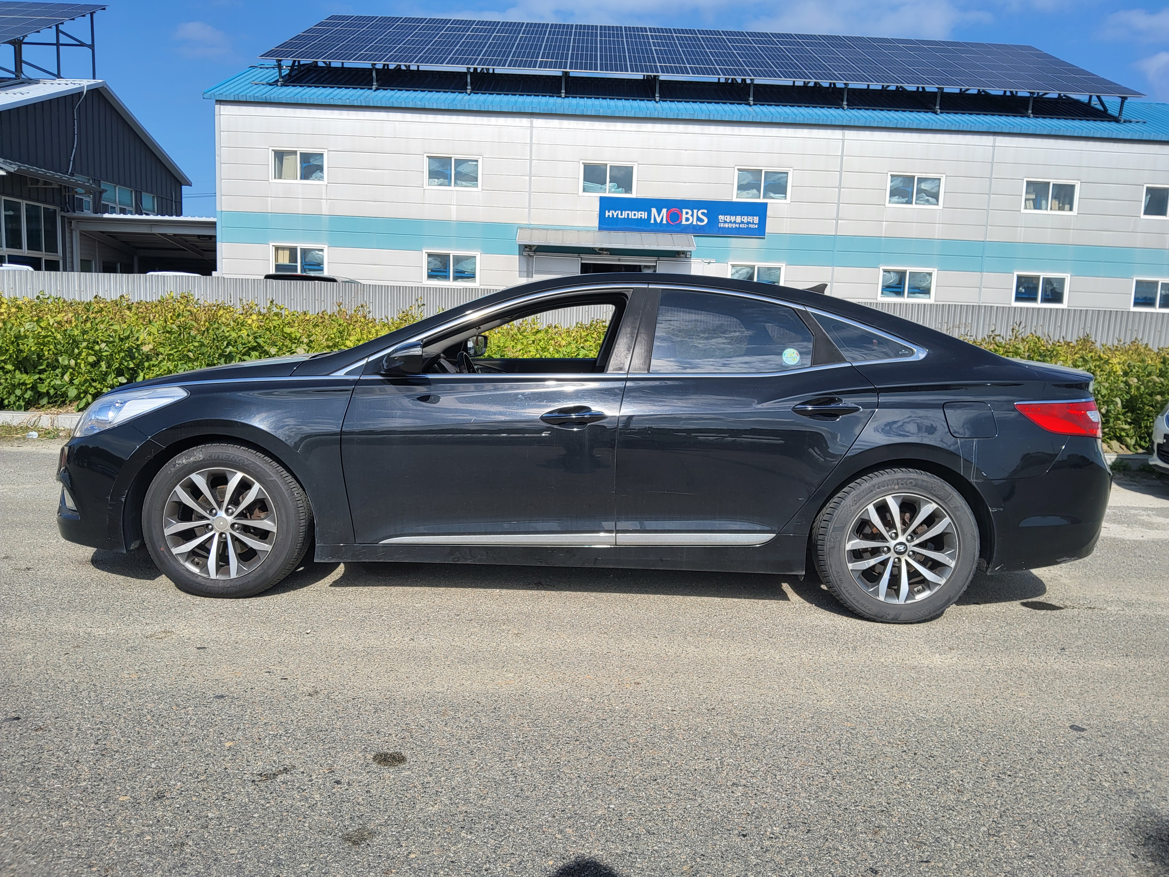 2012 Hyundai Grandeur HG
