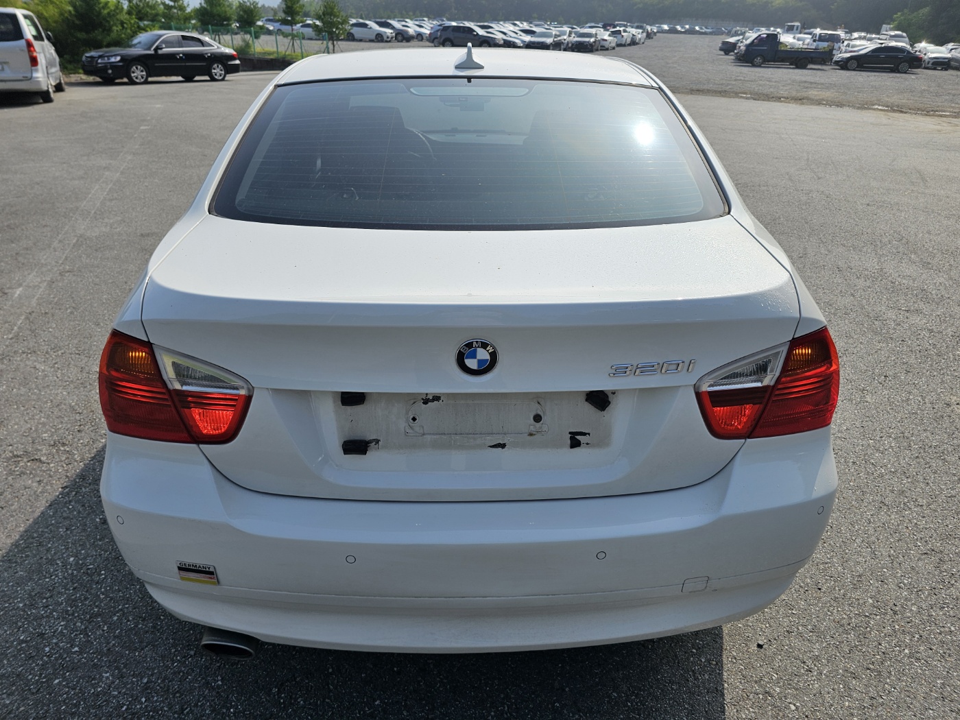 2008 BMW 3 Series (E90)