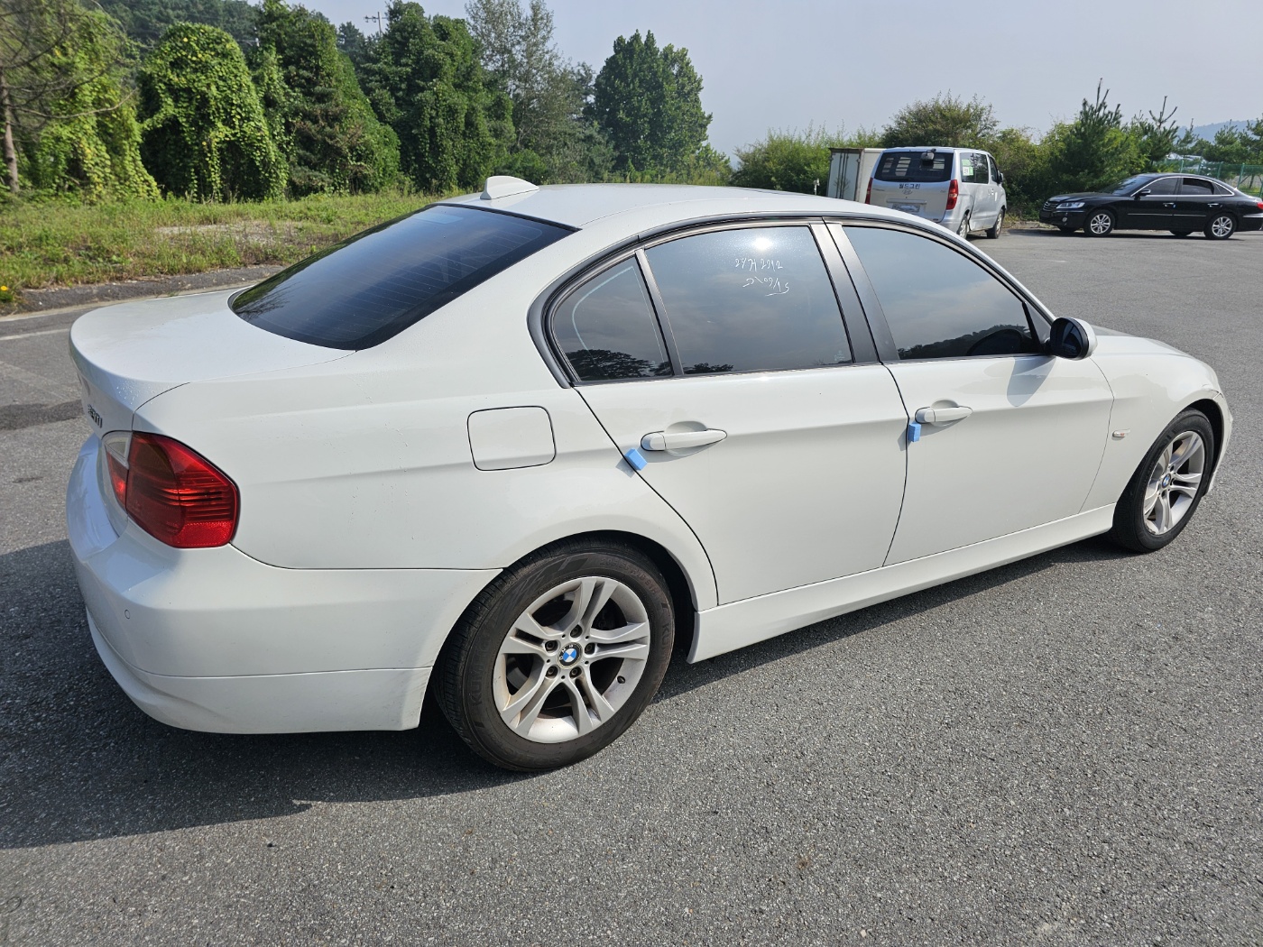 2008 BMW 3 Series (E90)