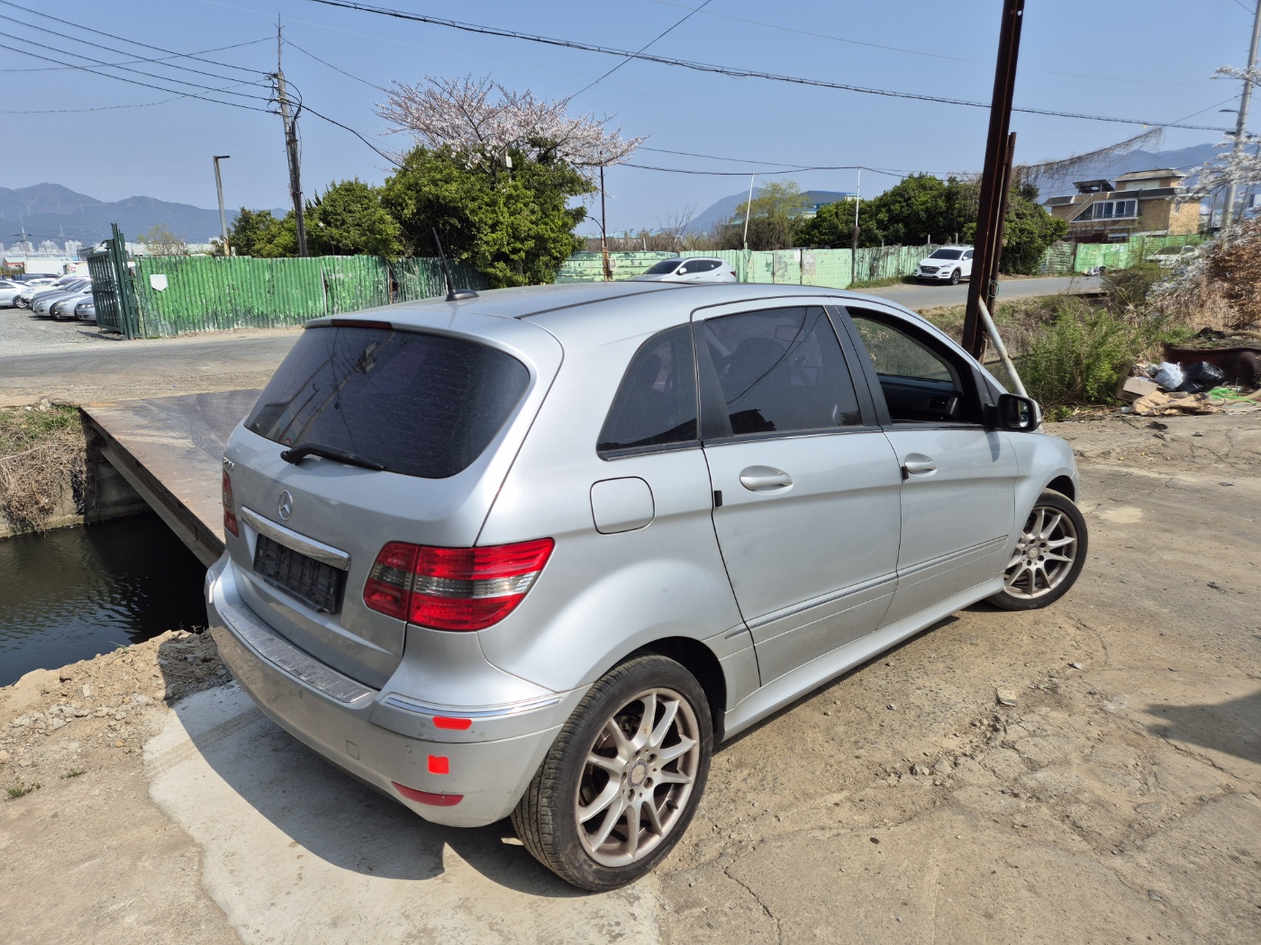 2011 Mercedes Benz B Class