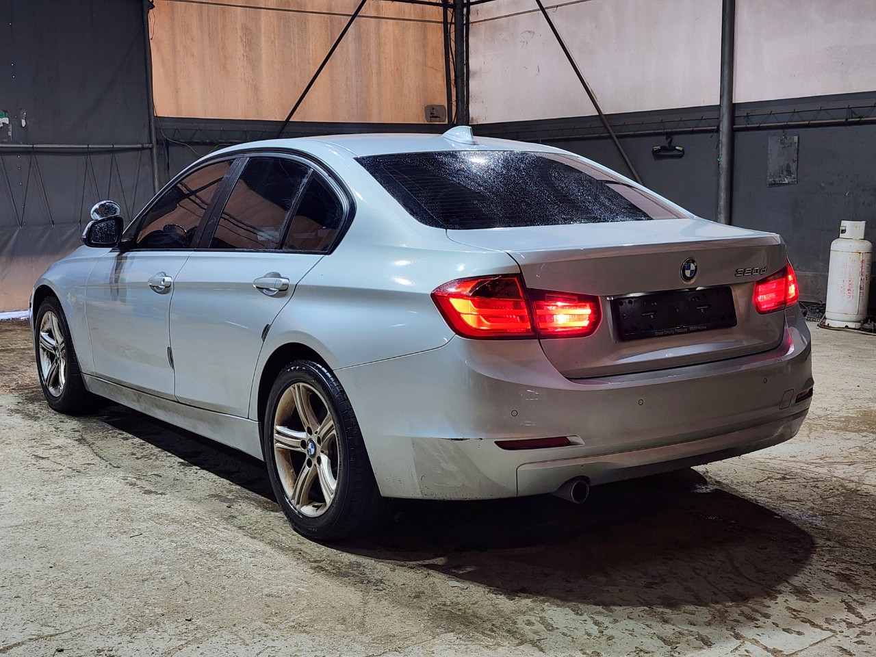 2014 BMW 3 Series (F30)