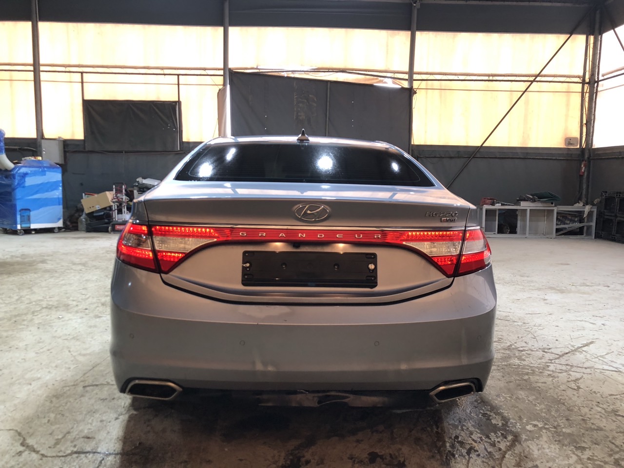2016 Hyundai Grandeur HG