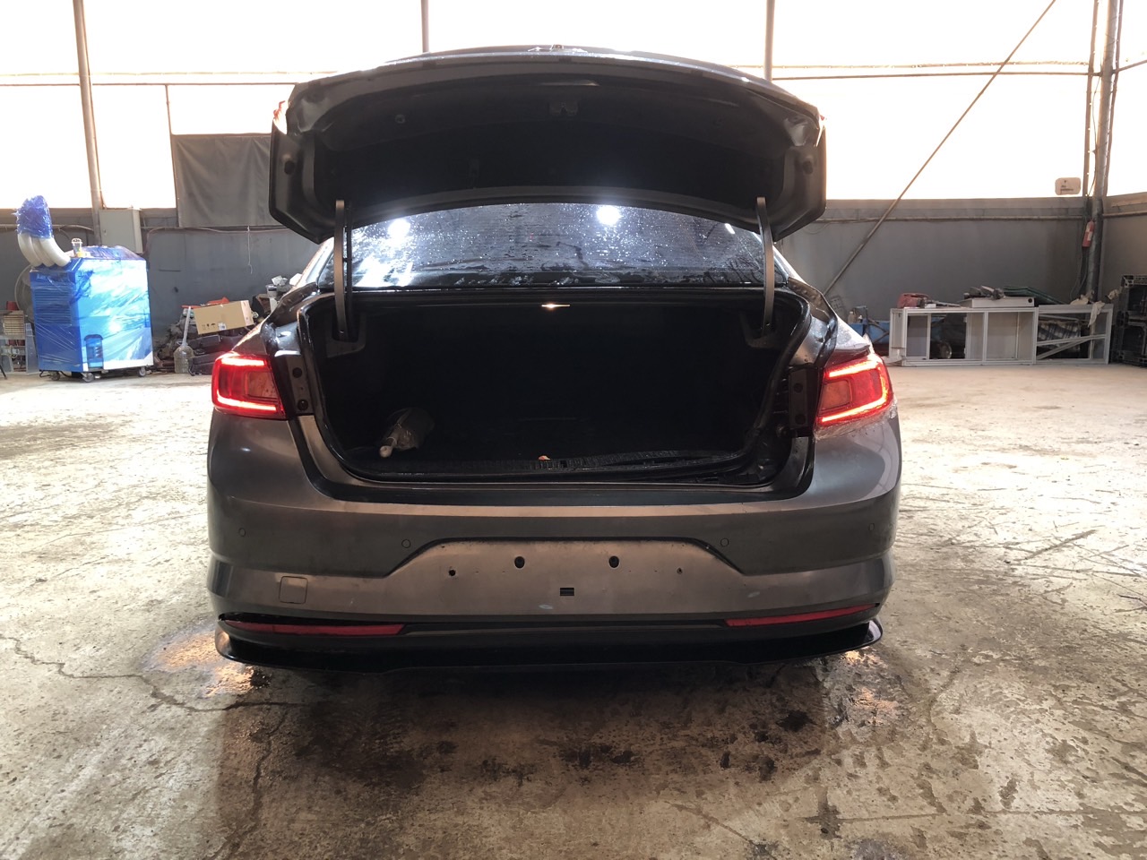 2019 Renault SM6