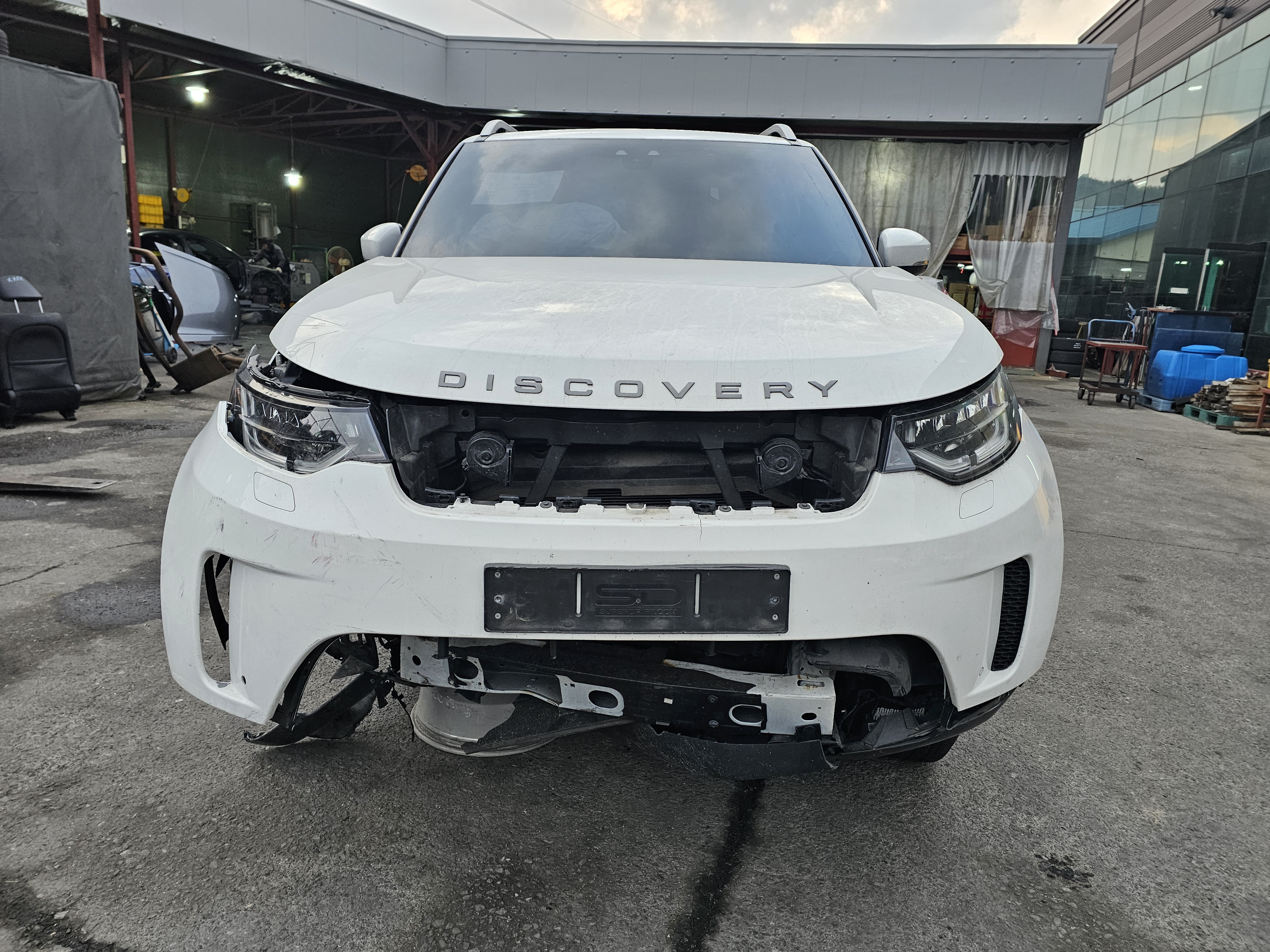 2017 Land Rover Discovery 5