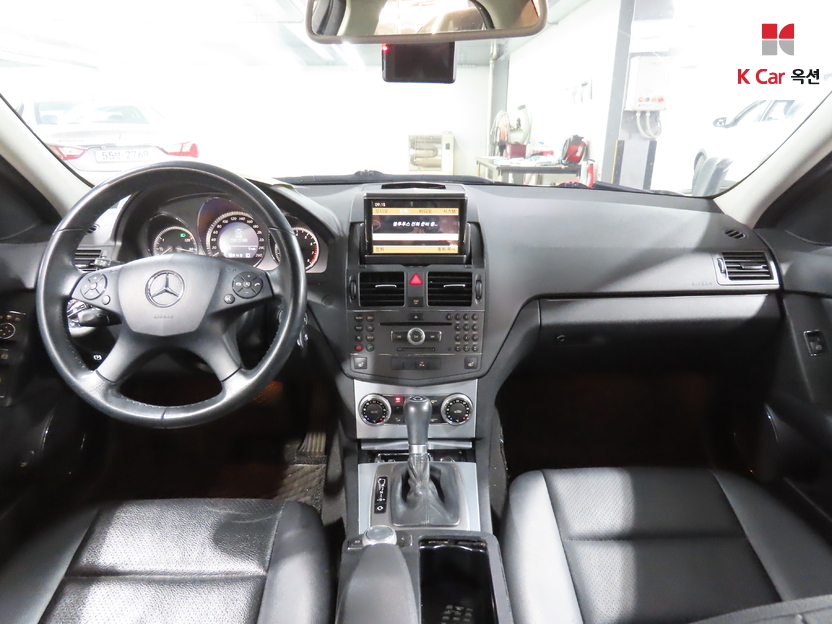 2010 Mercedes Benz C Class W204
