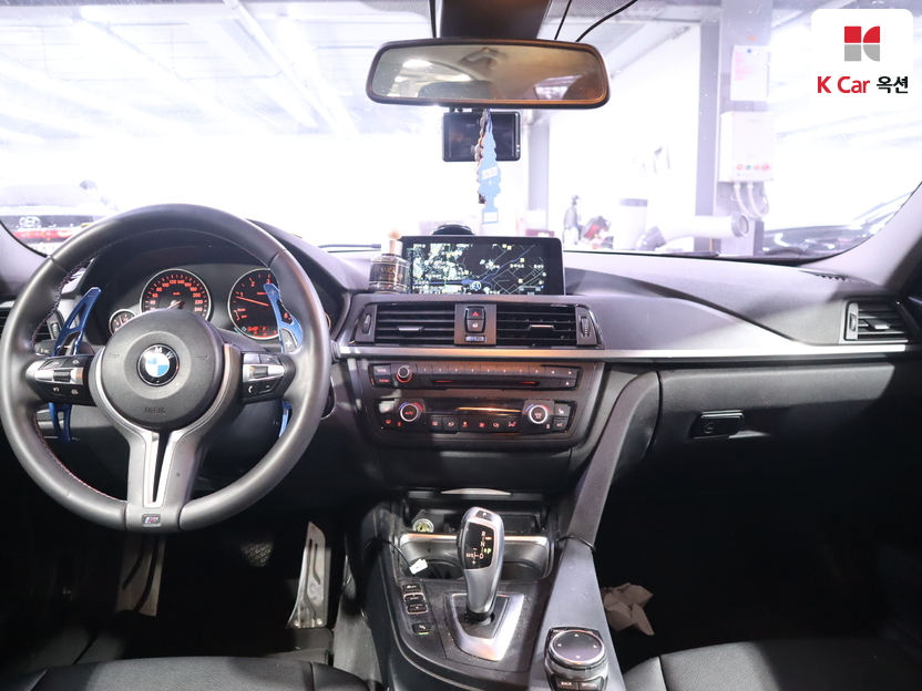 2015 BMW 3 Series (F30)