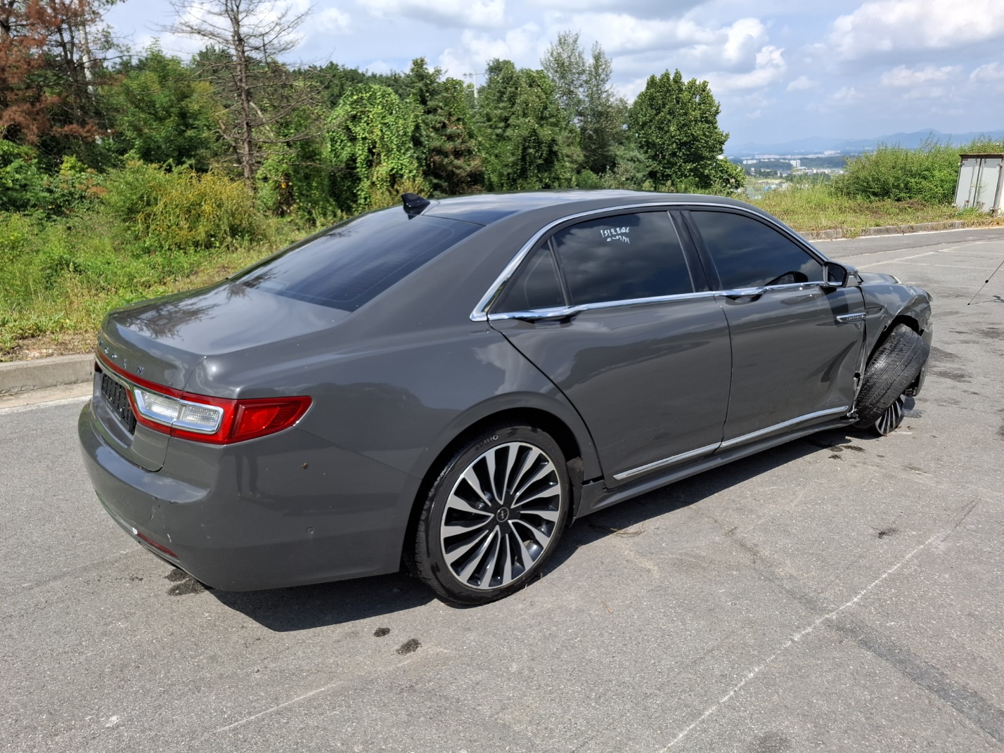 2019 Lincoln Continental 10th Gen