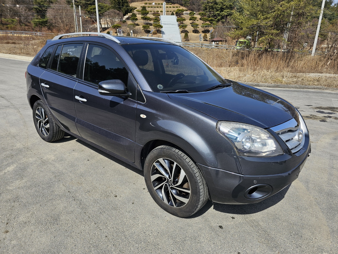 2011 Renault QM5