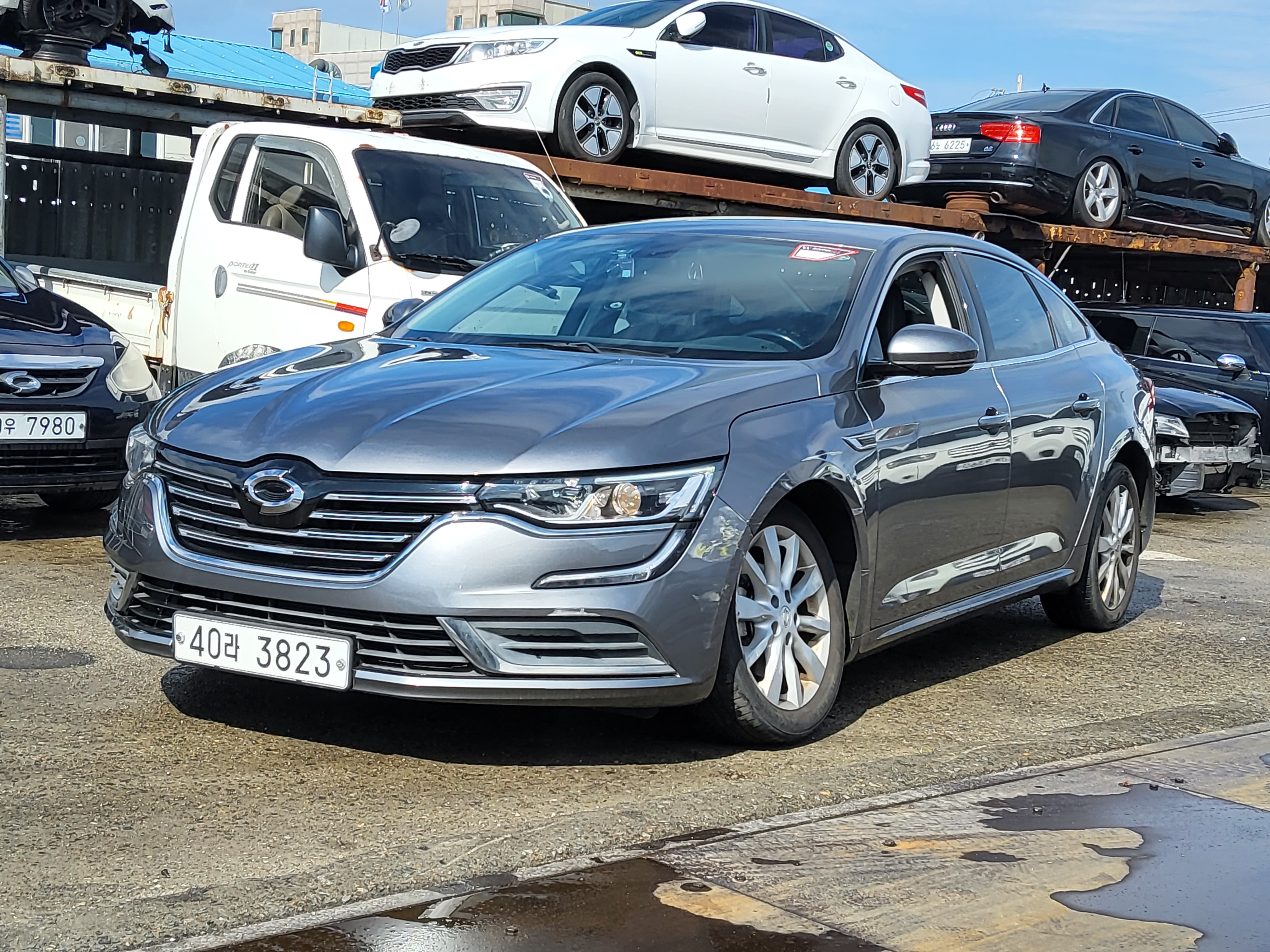 2019 Renault SM6