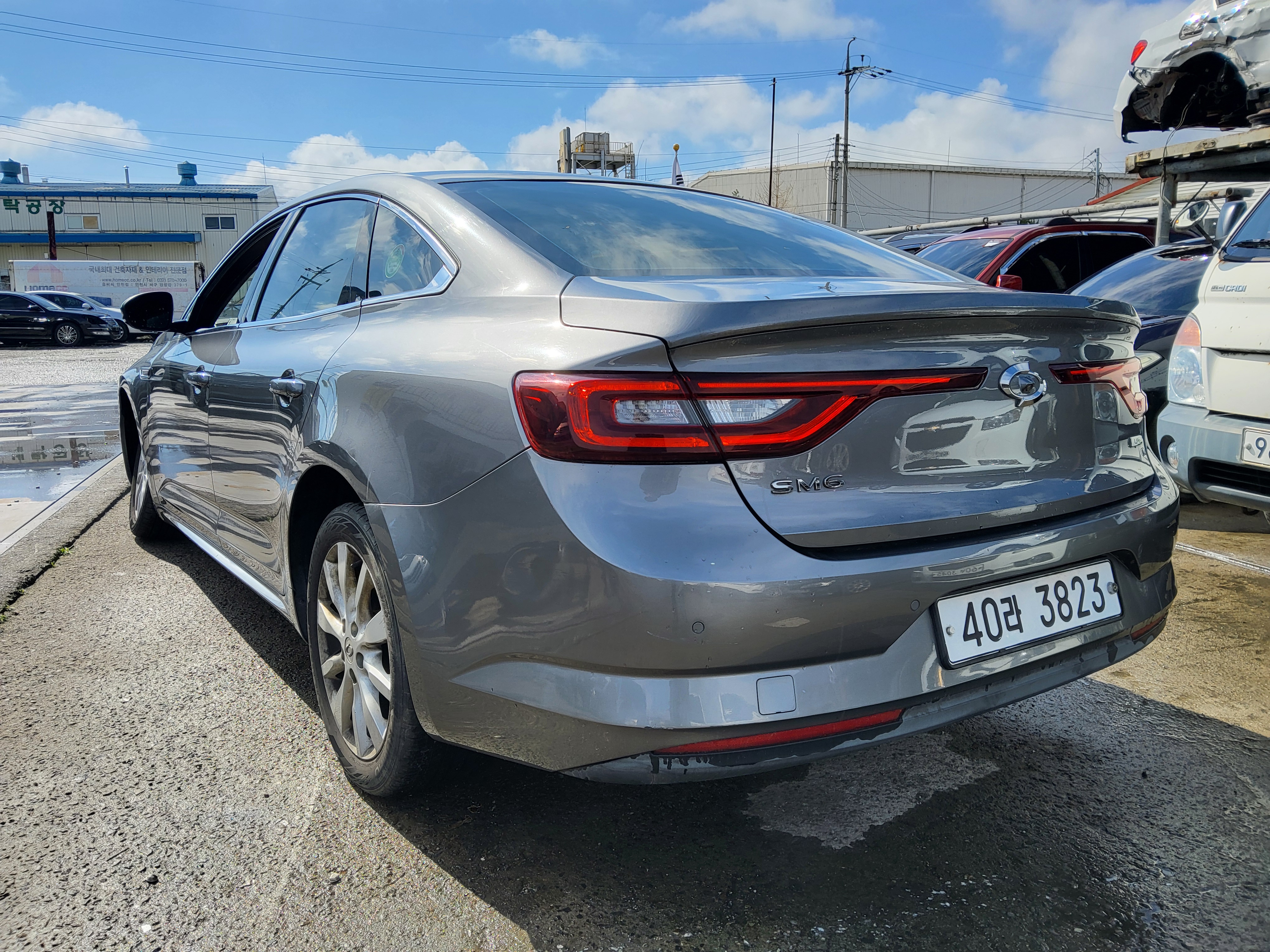 2019 Renault SM6