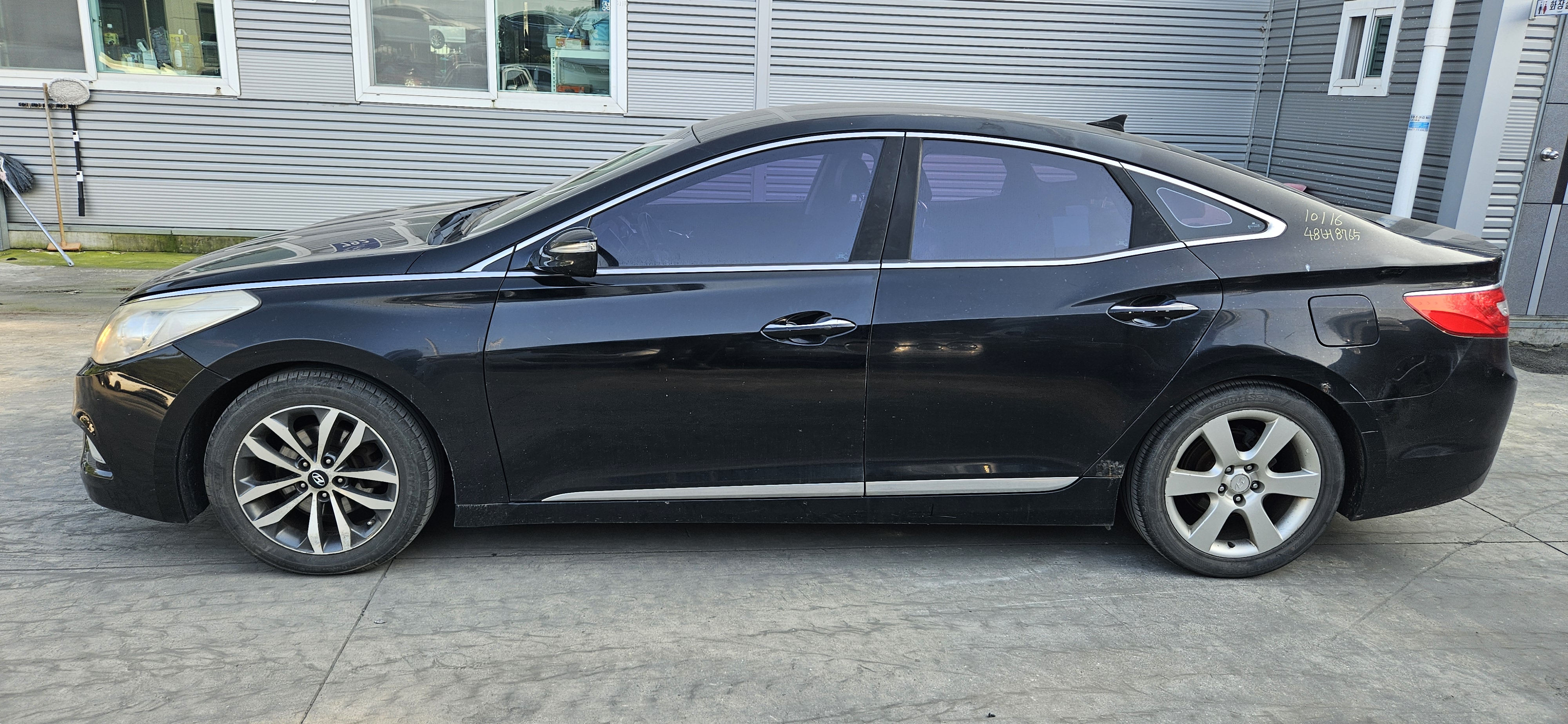 2012 Hyundai Grandeur HG