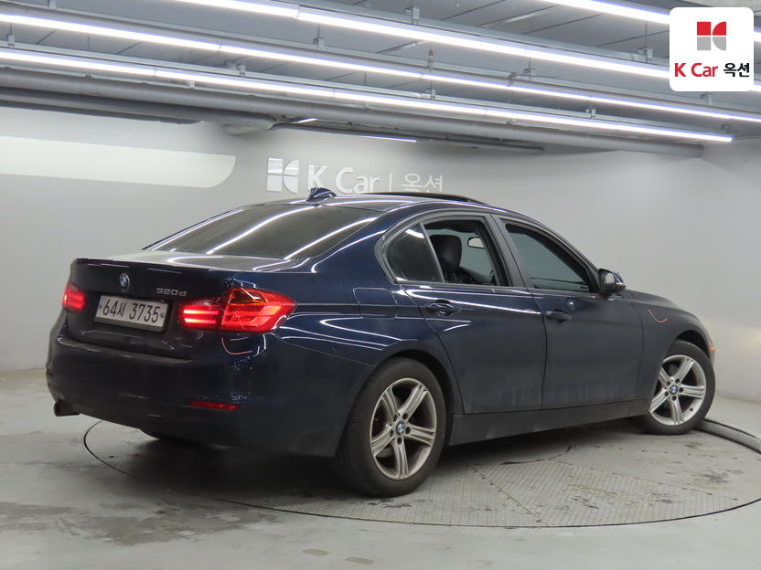 2015 BMW 3 Series (F30)