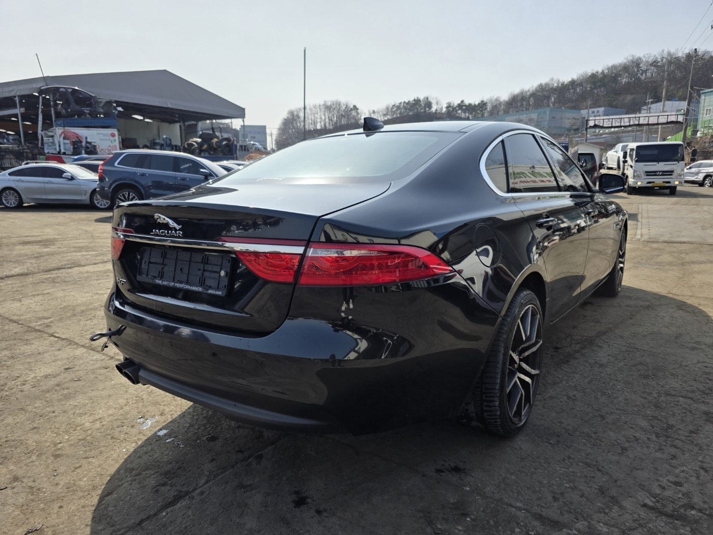 2017 Jaguar XF